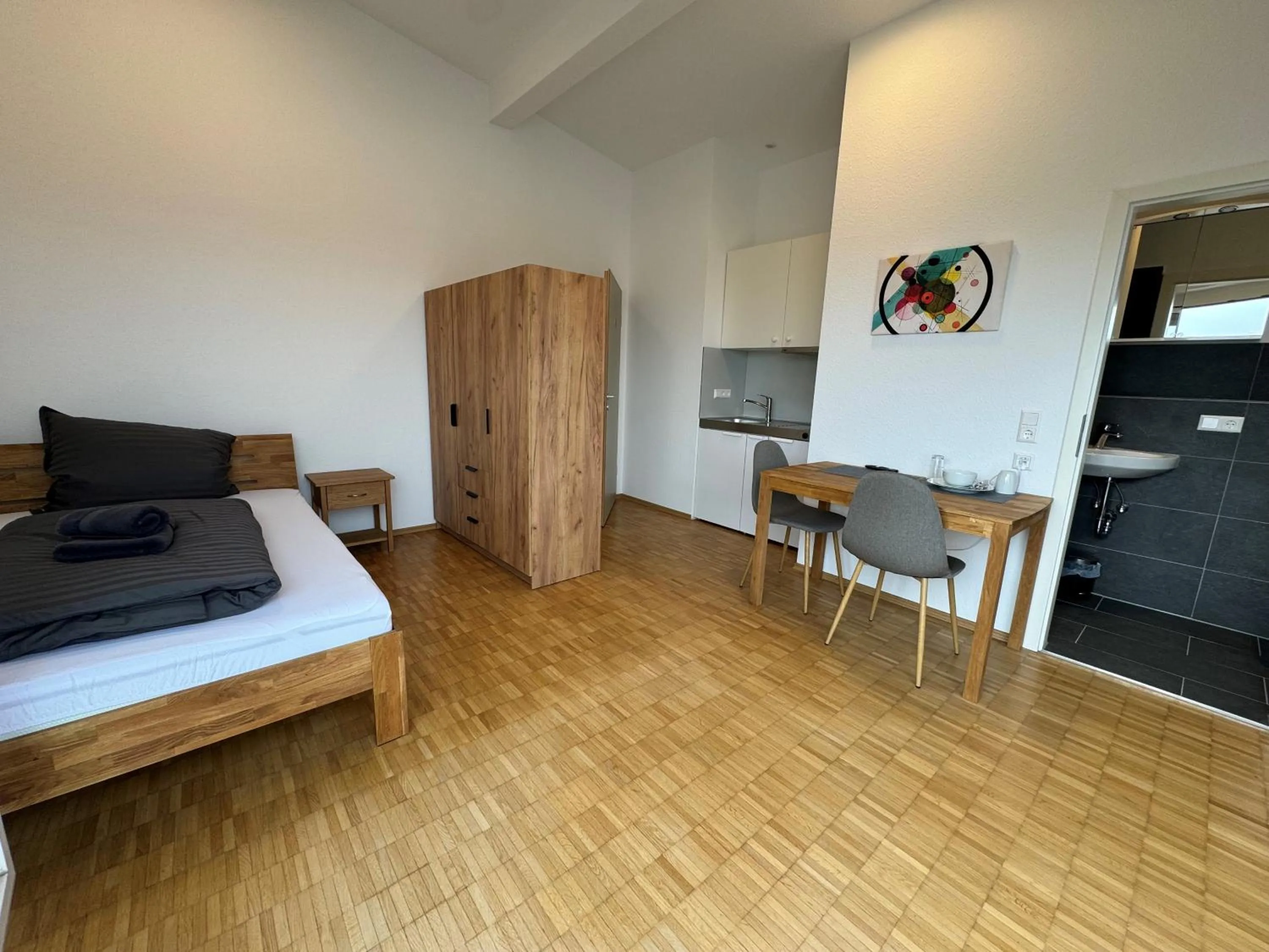 Photo of the whole room, Bed in Pension Schweizer