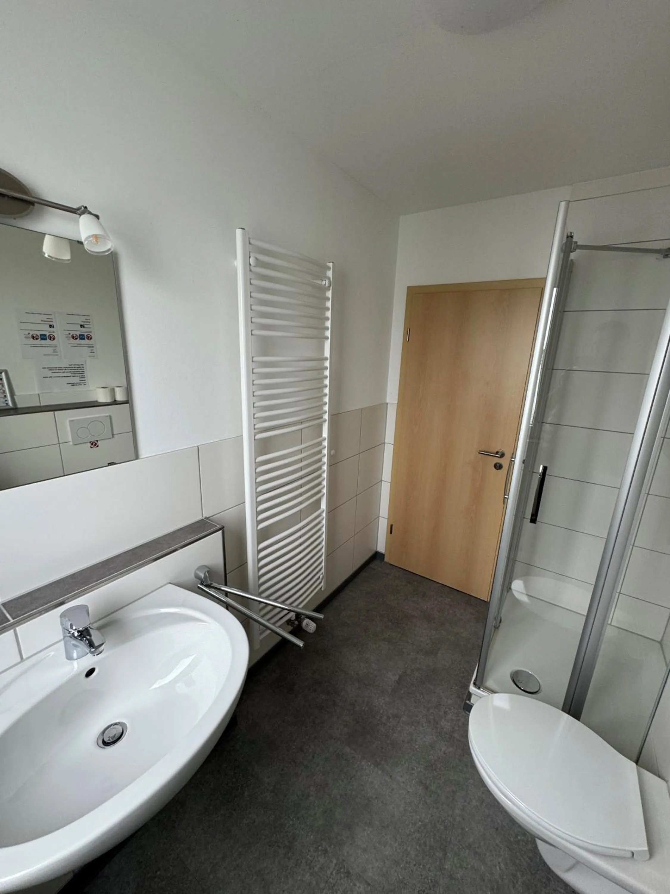 Bathroom in Pension Schweizer