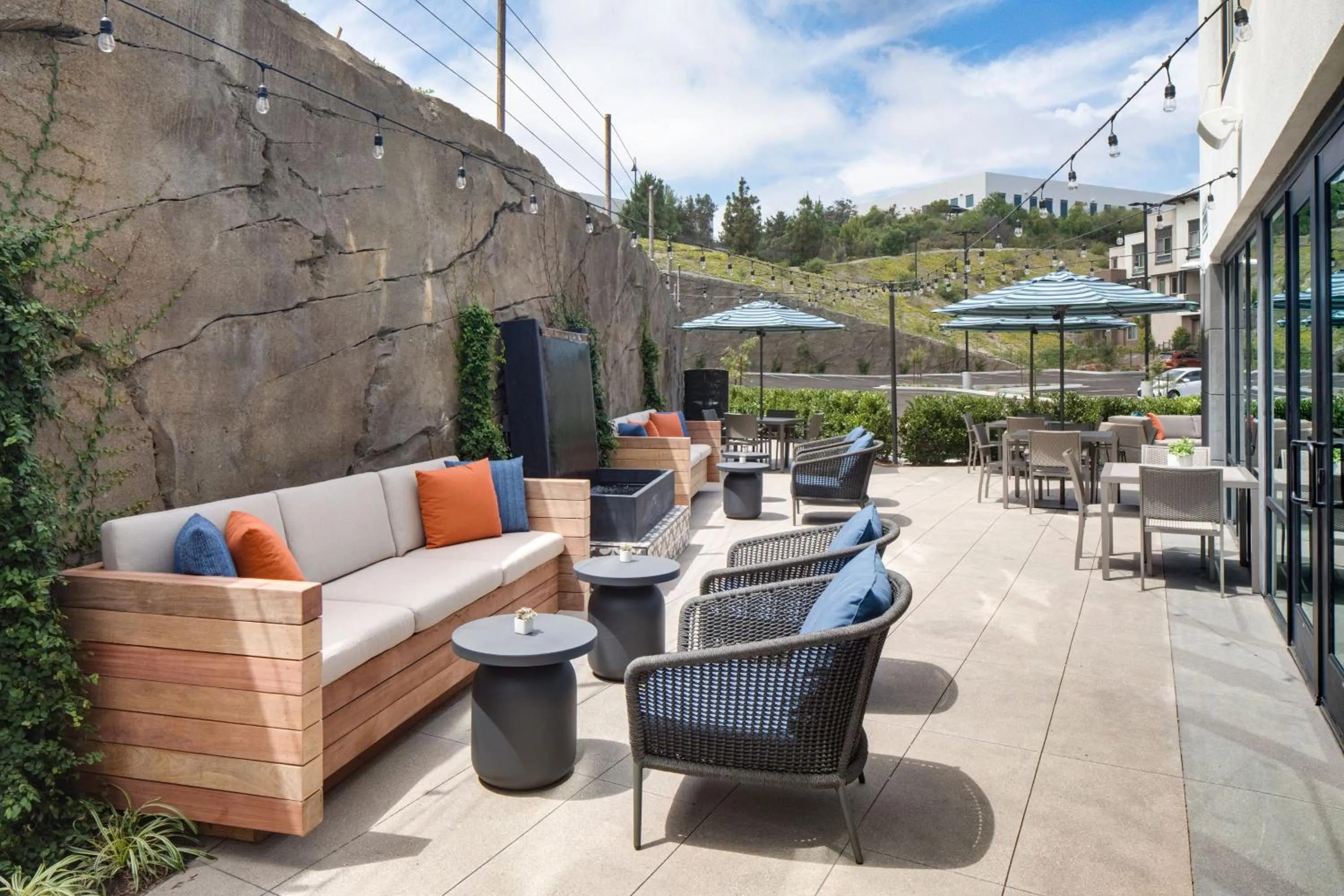 Patio in Ayres Hotel Vista Carlsbad