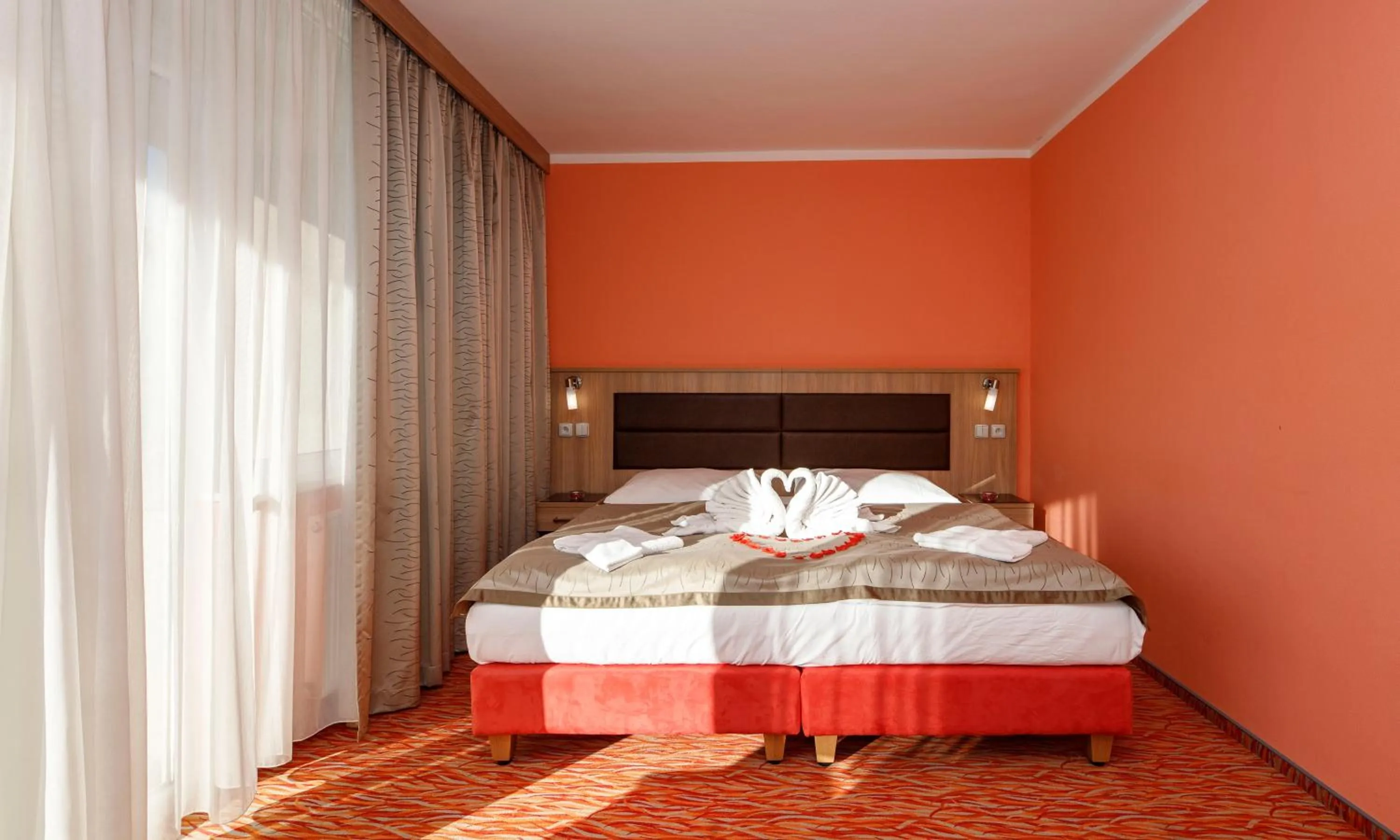 Bed in Hotel Opera