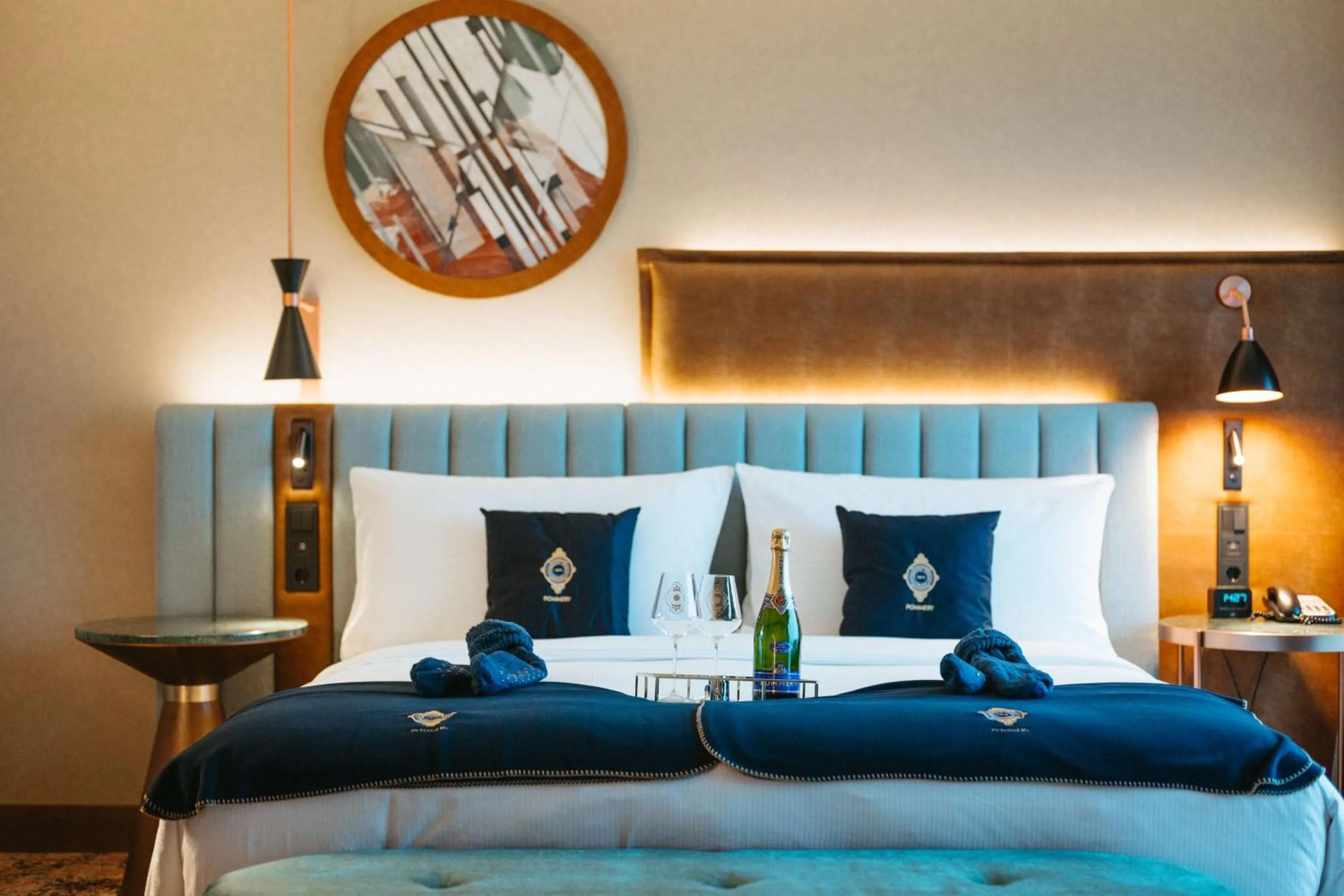 Bed in Hilton Frankfurt City Centre