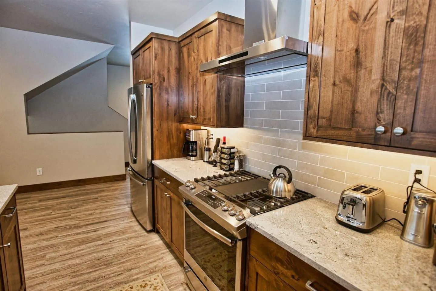 Silverpine Hideaway by Casago McCall - Donerightmanagement