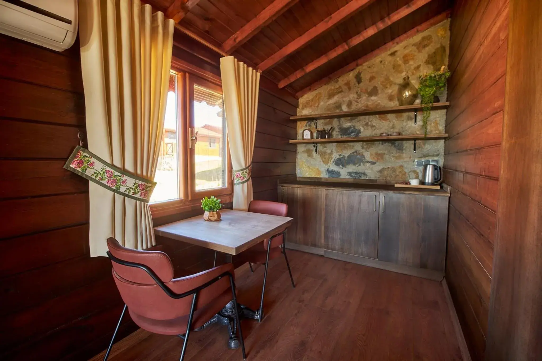 Standard Bungalow in Flora Handüzü Resort & Wellness Bungalow Hotel Standard Bungalow in Flora Handüzü Resort & Wellness Bungalow Hotel