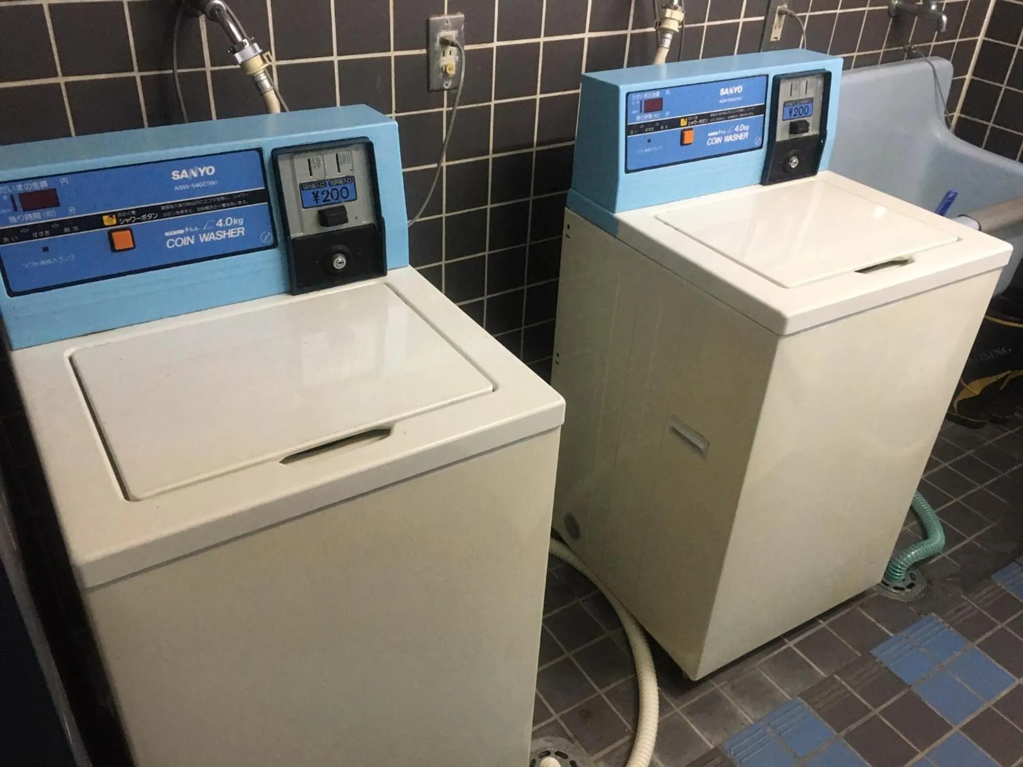 Narita Airport Samurai Hostel