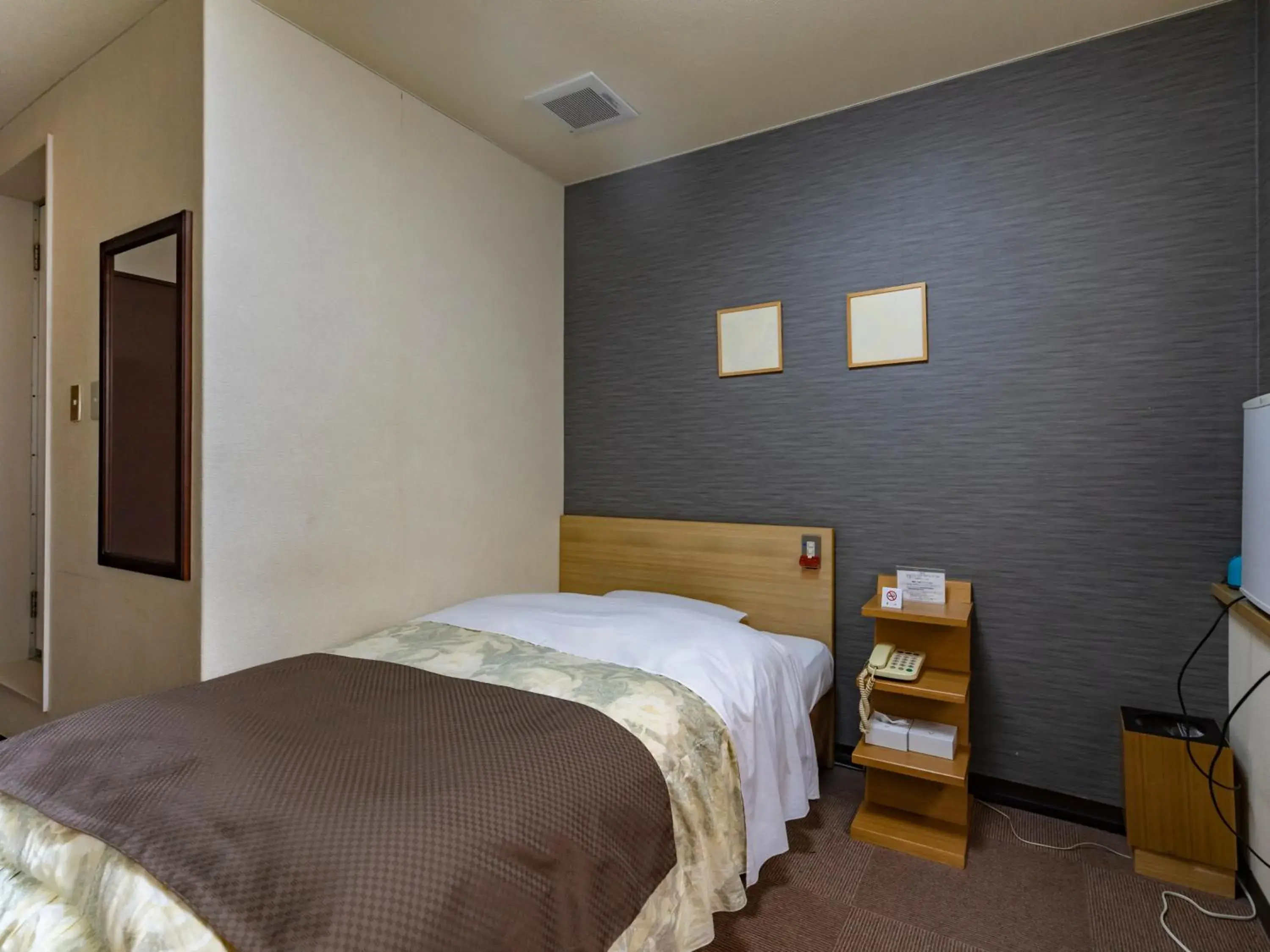 Semi Double Room - single occupancy - Non-Smoking in Tabist Hotel Kurama Hikone Semi Double Room - single occupancy - Non-Smoking in Tabist Hotel Kurama Hikone