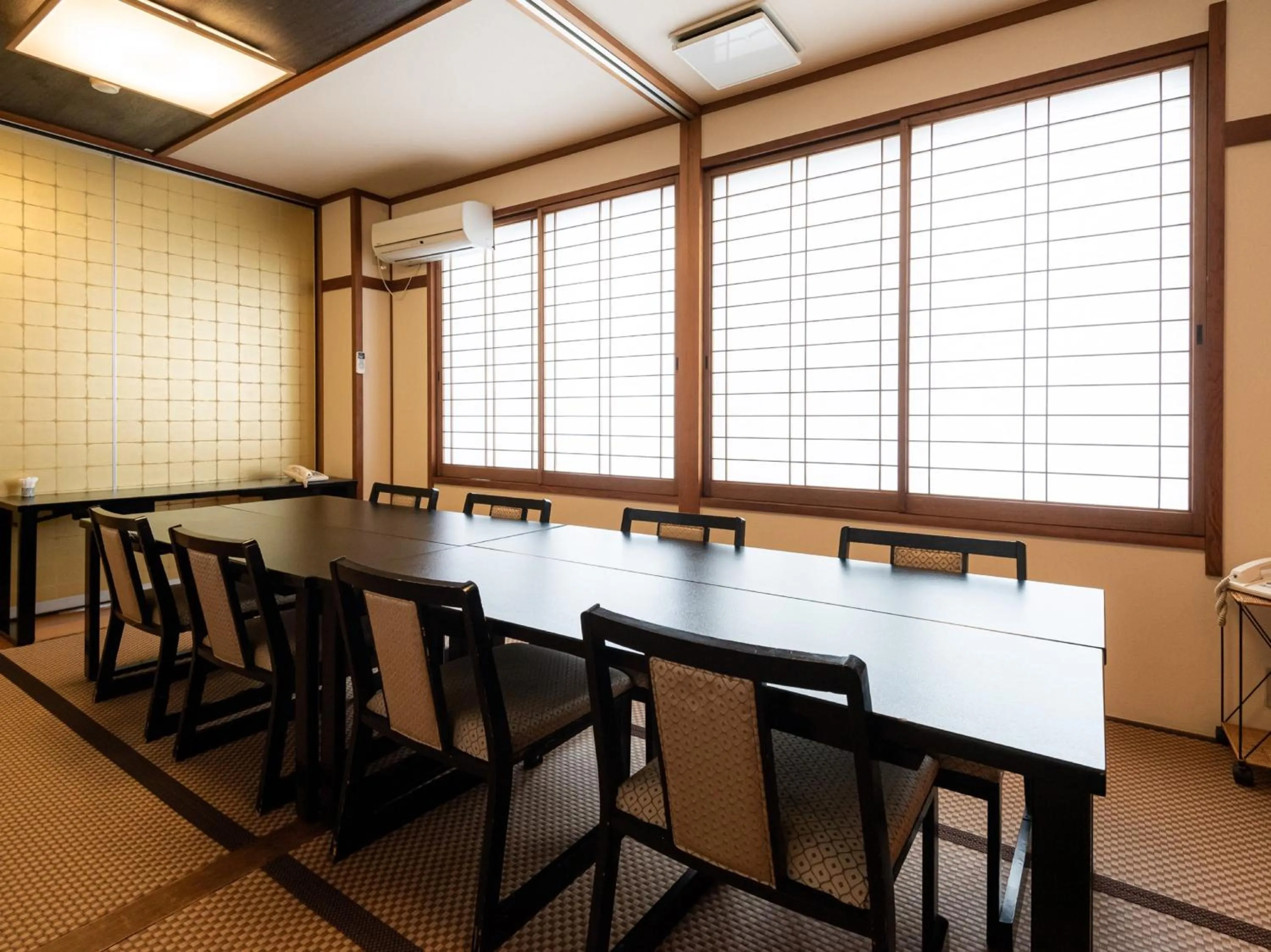 Restaurant/places to eat in Tabist Hotel Kurama Hikone
