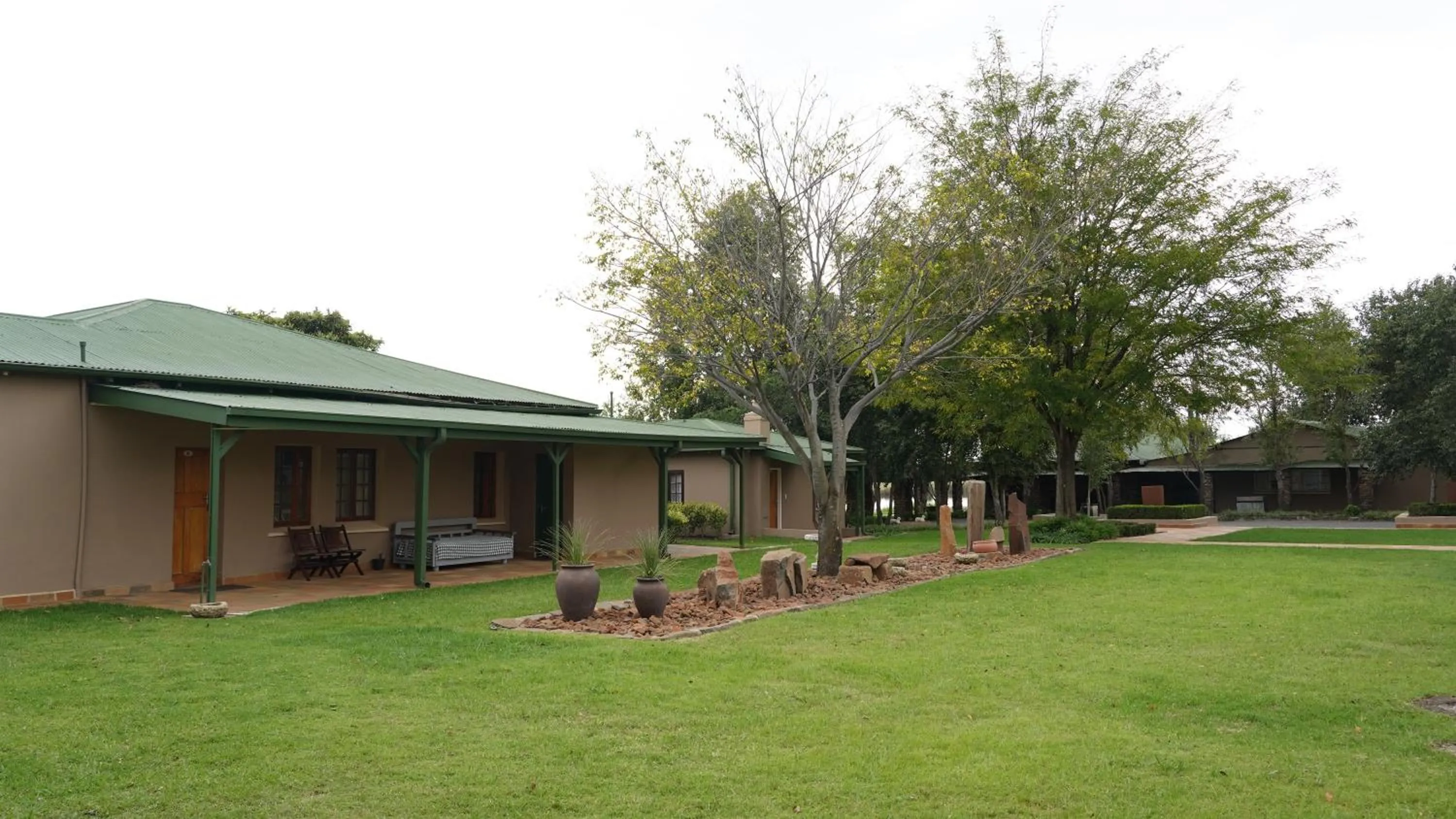 Property building in Francolin Creek