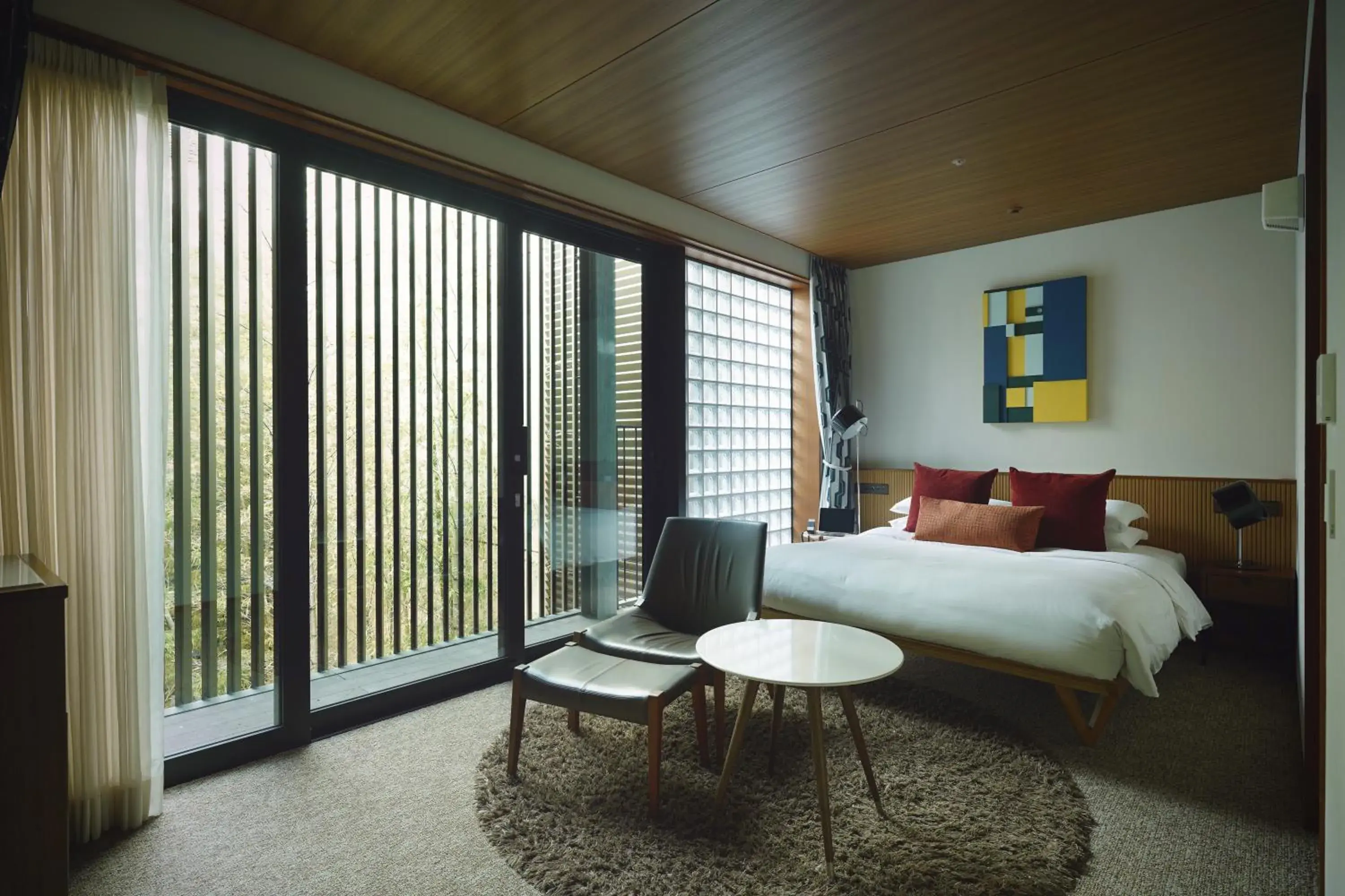 Standard Queen Room with Garden View in THE AOYAMA GRAND HOTEL Standard Queen Room with Garden View in THE AOYAMA GRAND HOTEL