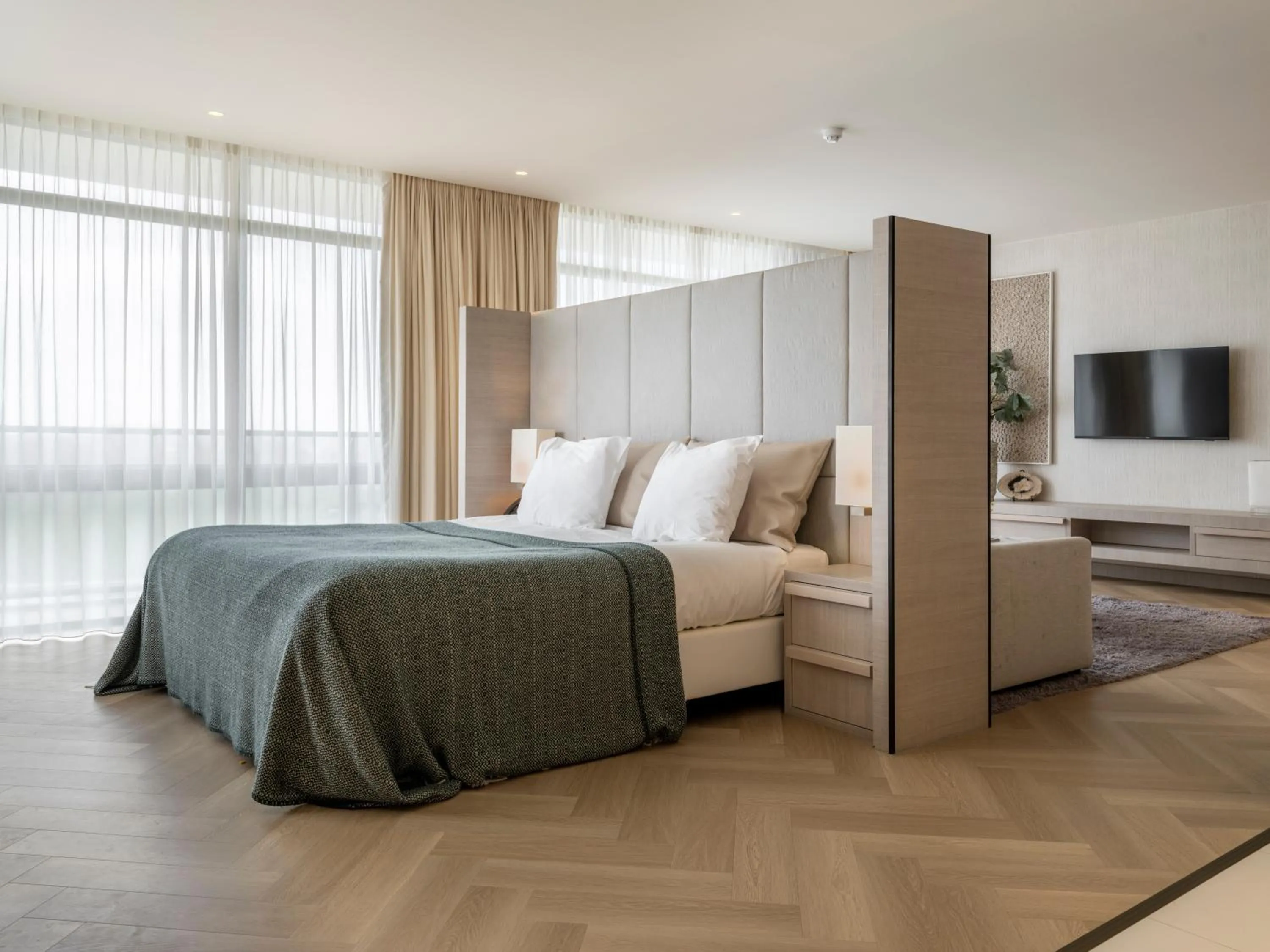 Photo of the whole room, Bed in Van Der Valk Hotel Zwolle