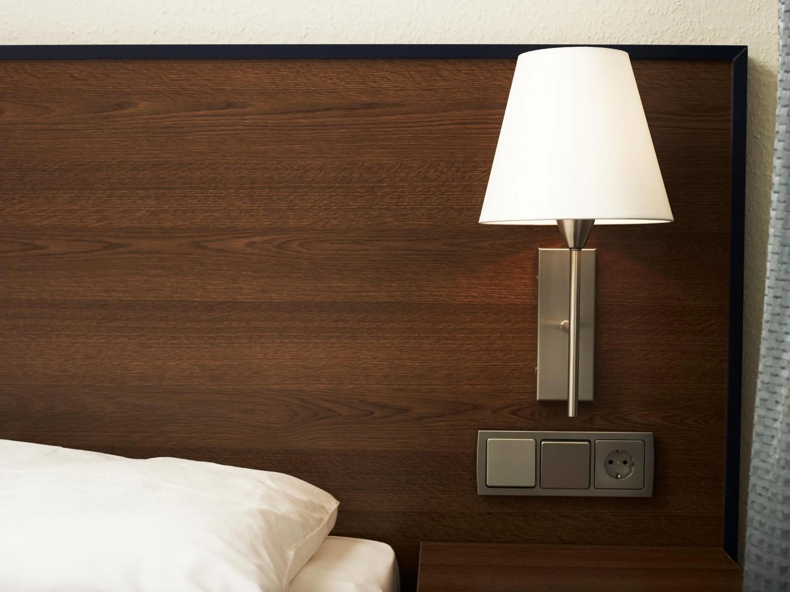 Decorative detail, Bed in Hotel & Apartments Fürstenhof am Bauhaus