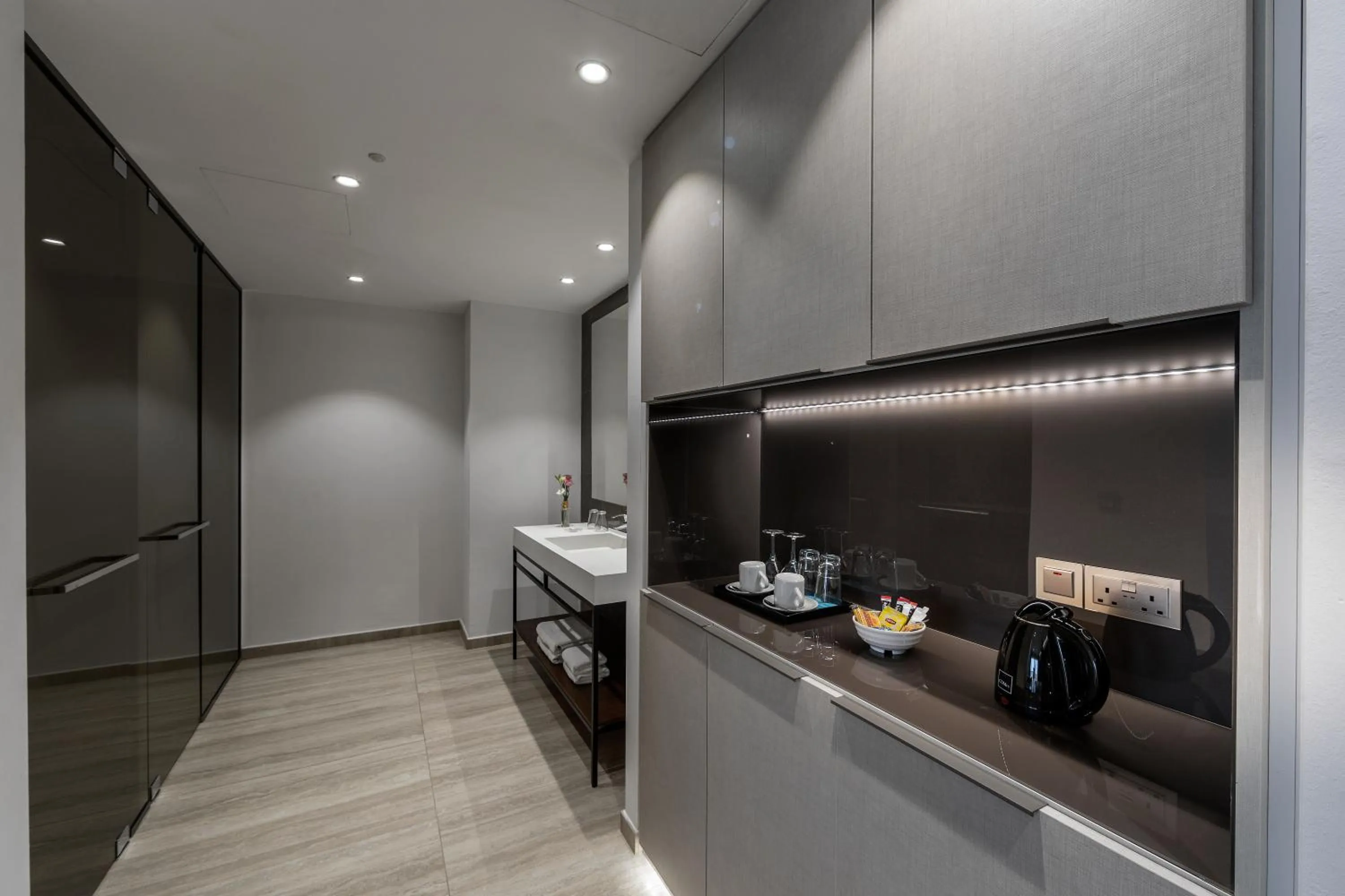 Coffee/tea facilities in Aliathon Ionian