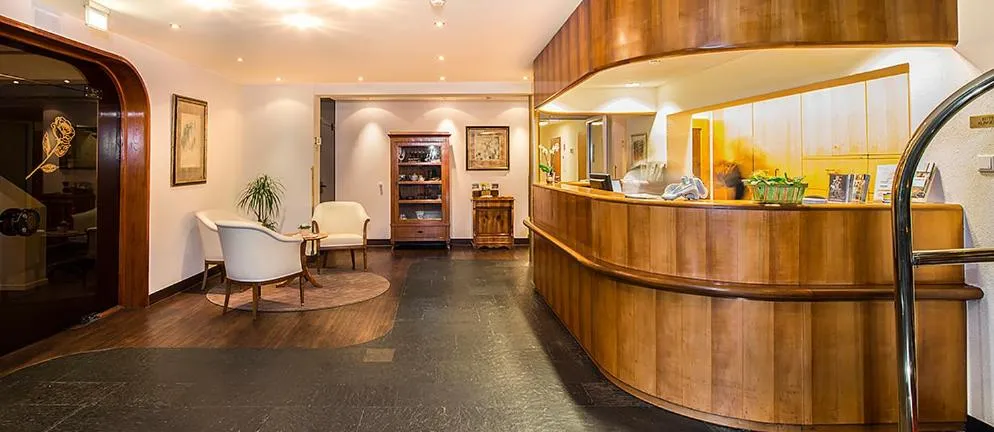 Lobby or reception in Parkhotel Stadtallendorf