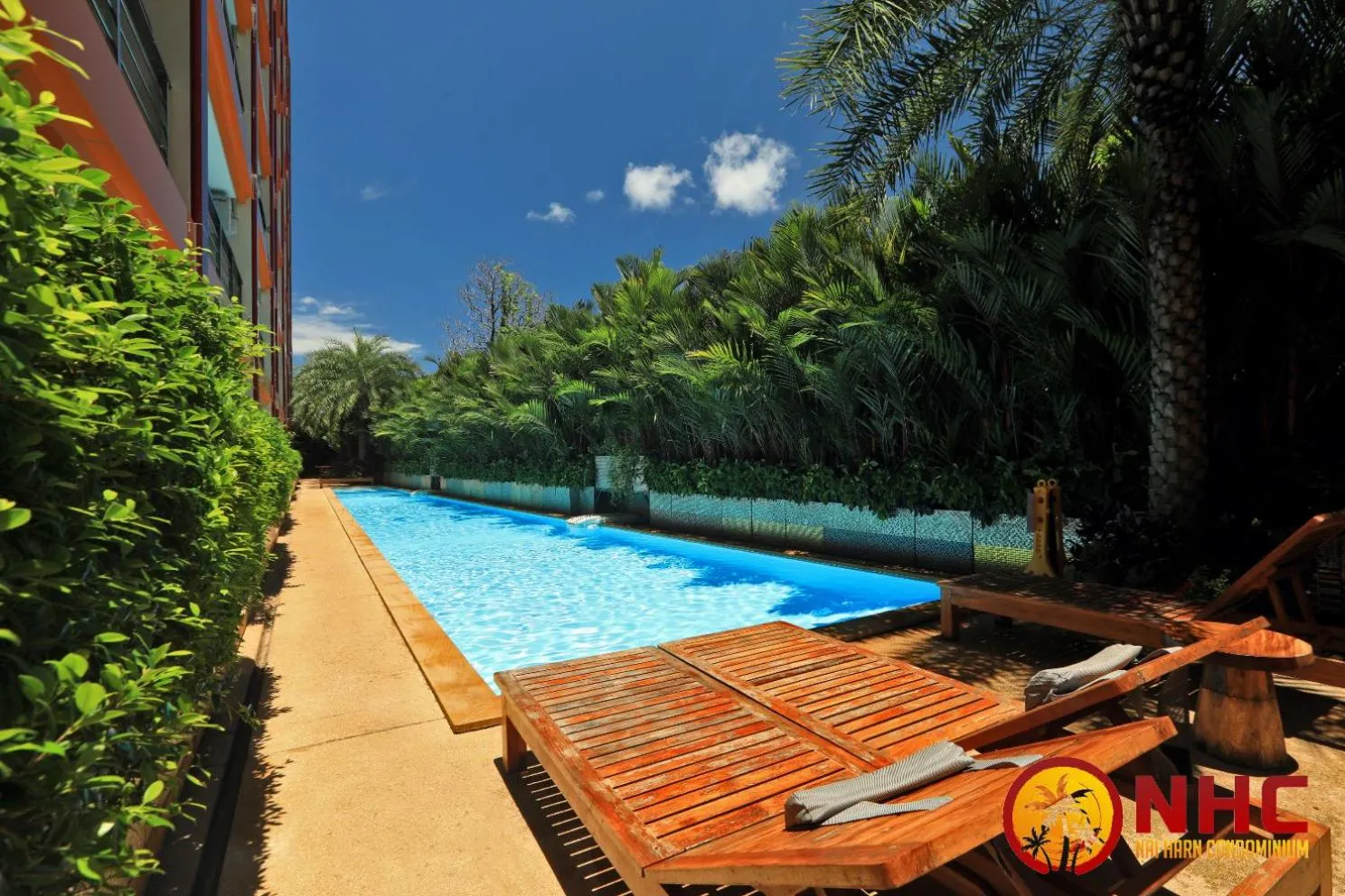 Swimming pool in Nai Harn Condominium