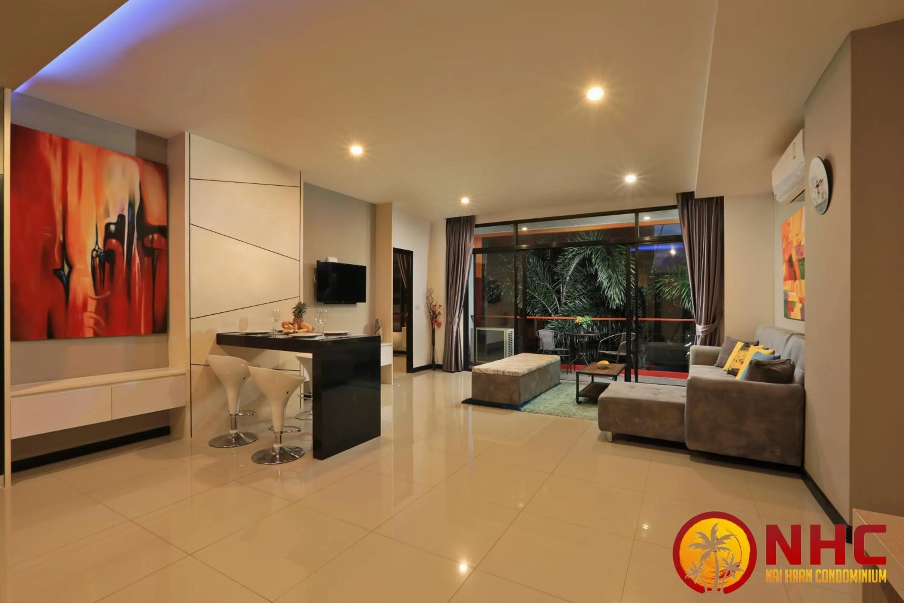 Balcony/Terrace in Nai Harn Condominium