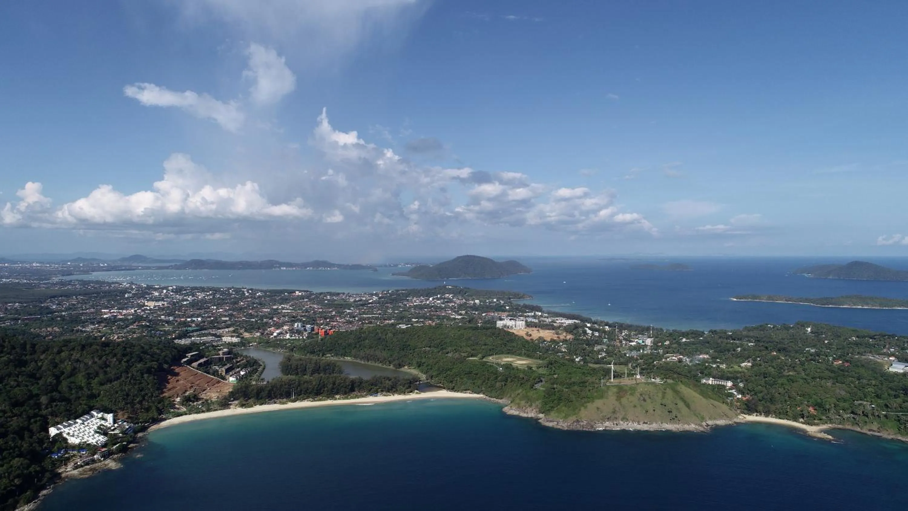 Nearby landmark in Nai Harn Condominium
