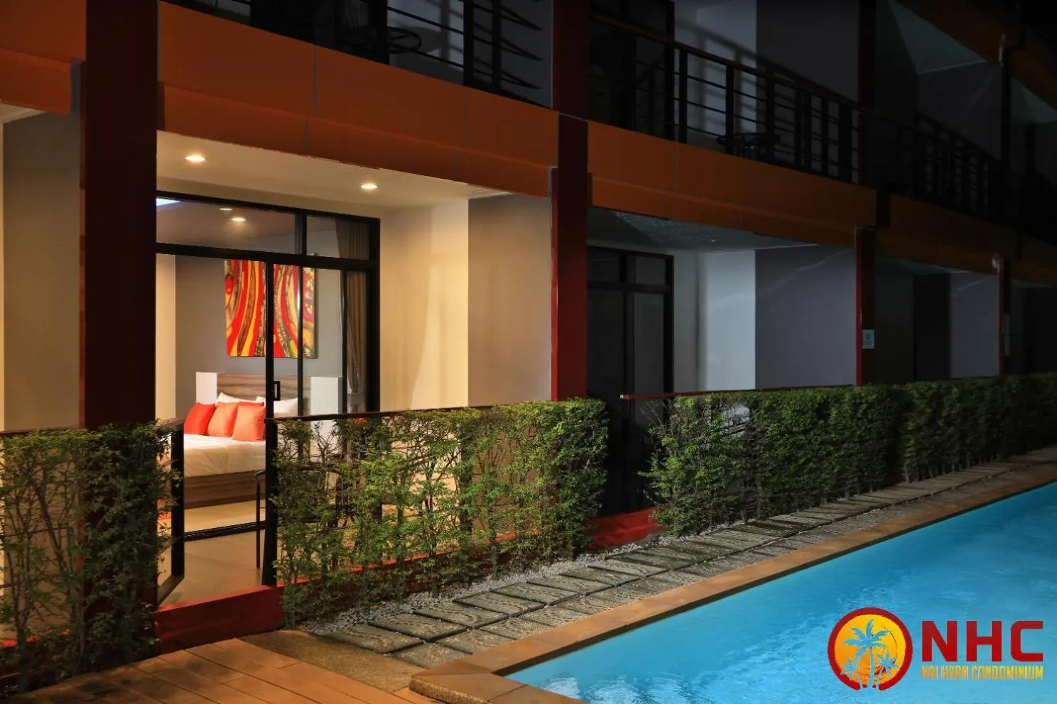 Facade/entrance in Nai Harn Condominium