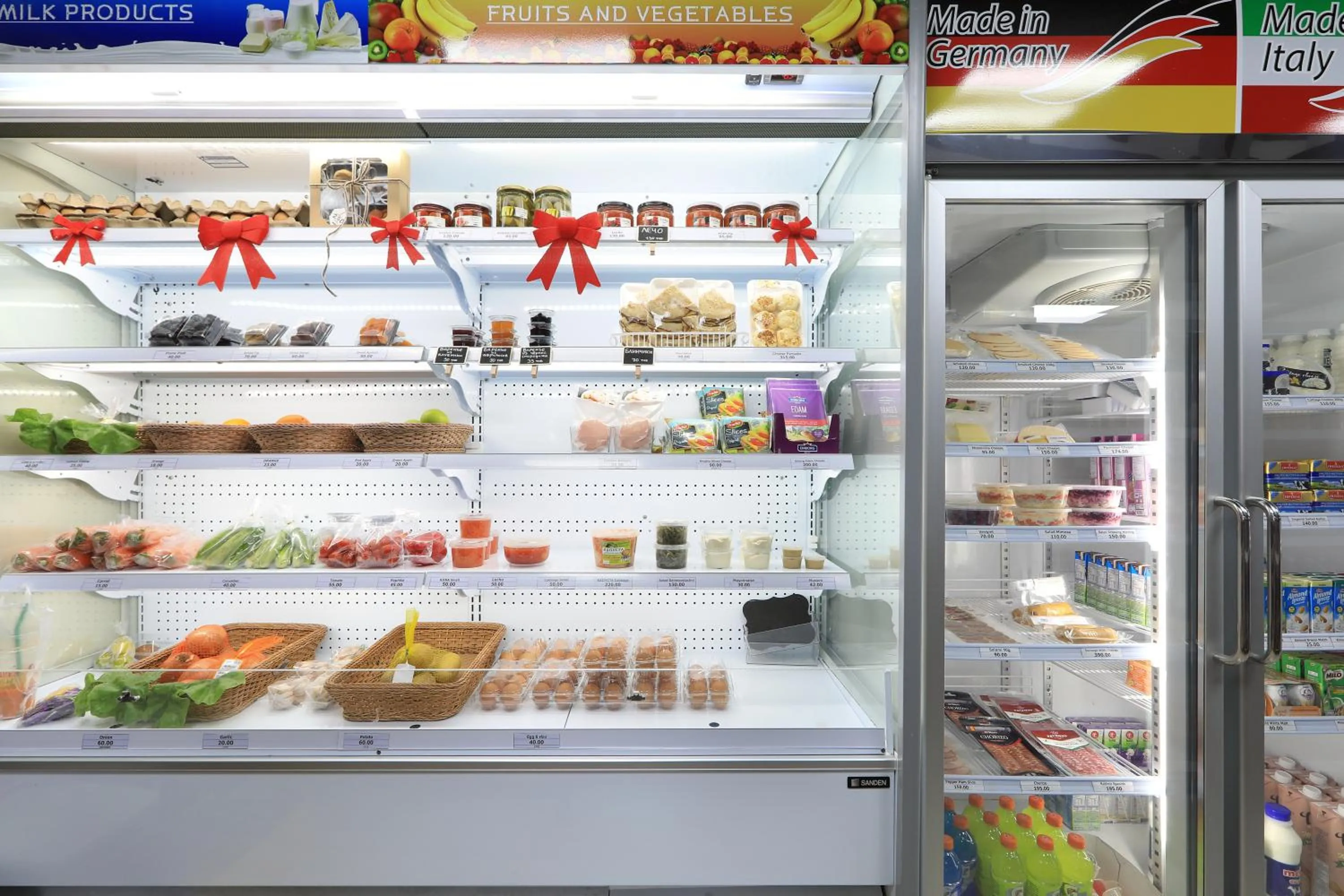 Food and drinks in Nai Harn Condominium