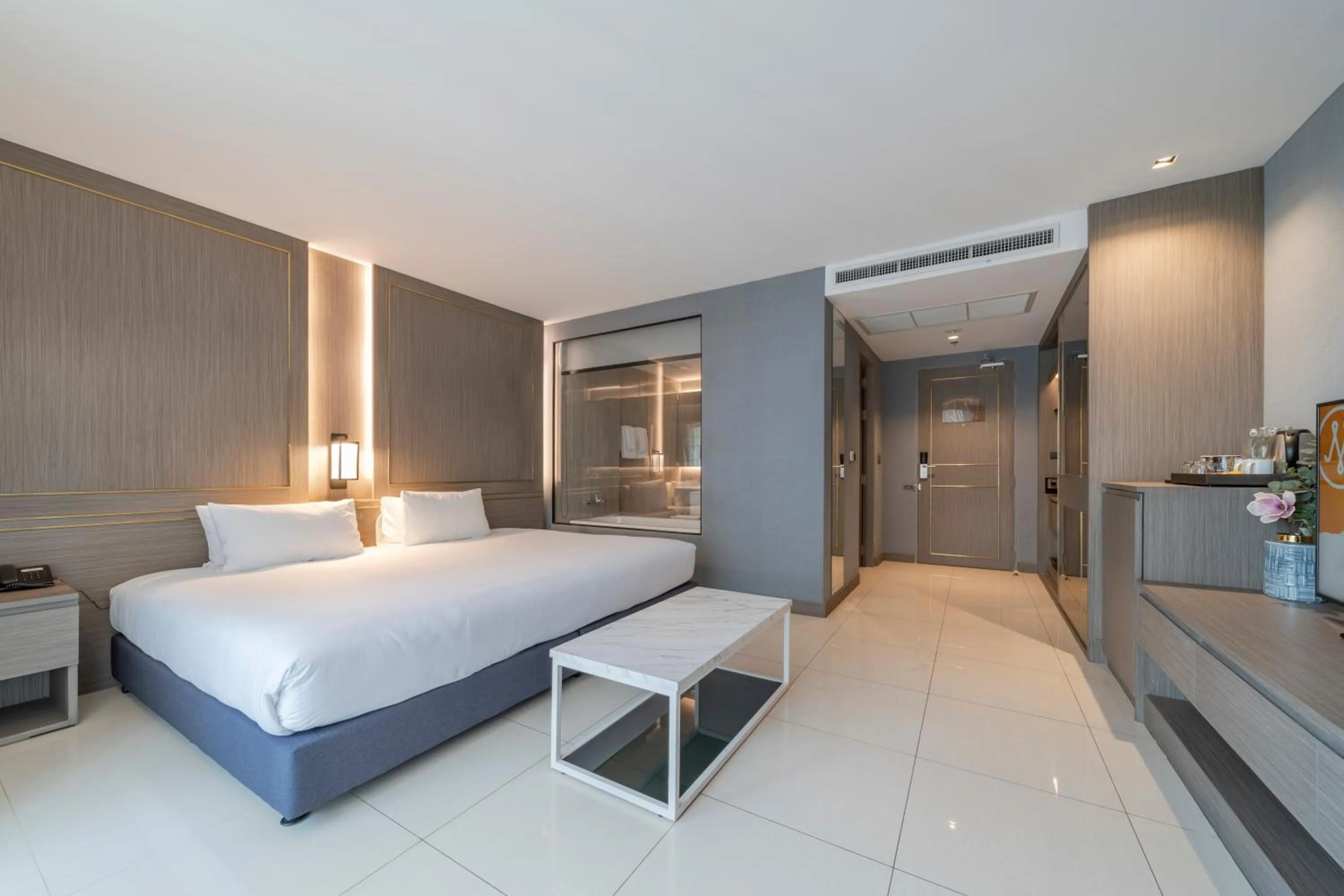 Bedroom, Bed in Mandarin Eastville, Pattaya - SHA Extra Plus