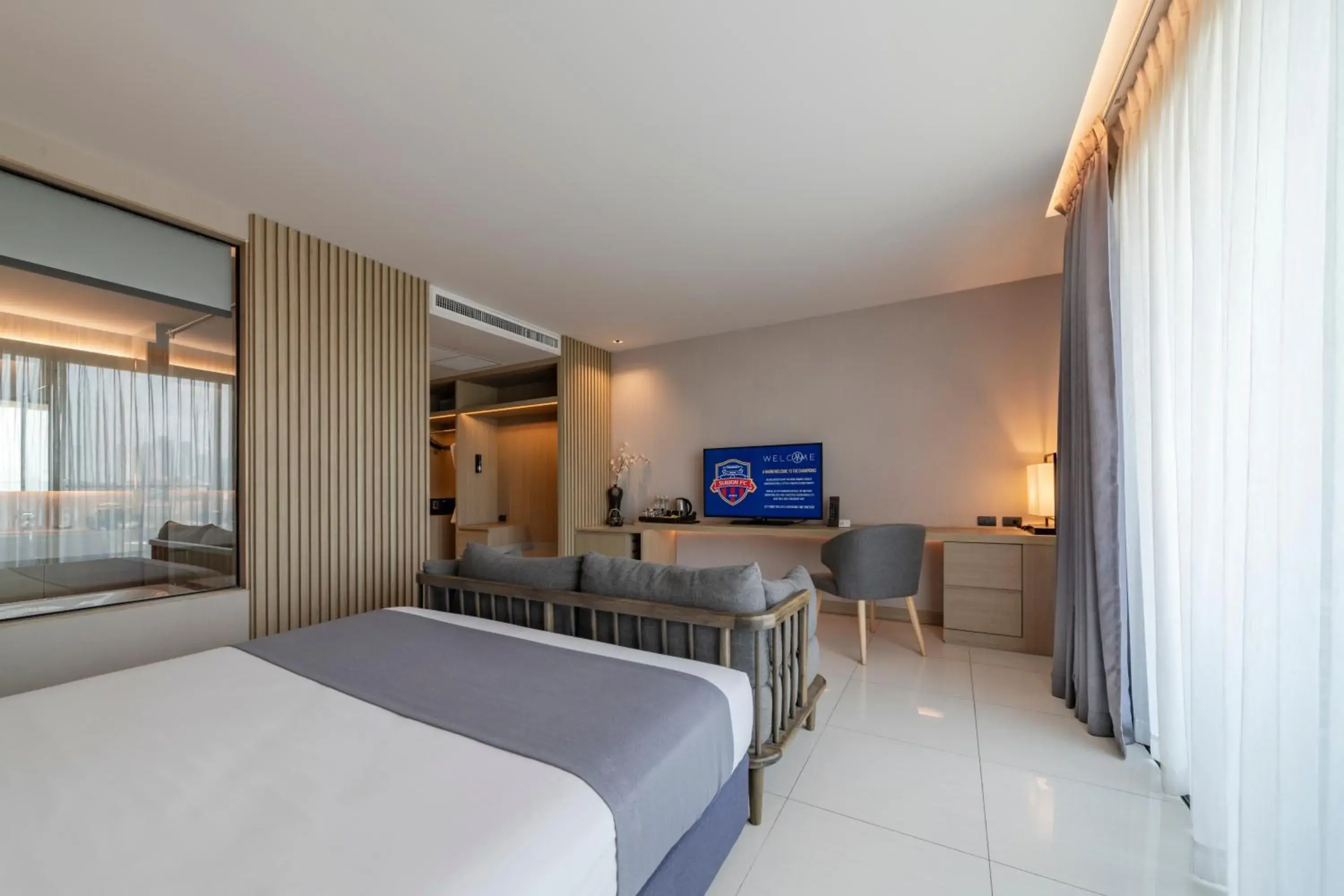 Zen Grand Deluxe King in Mandarin Eastville, Pattaya - SHA Extra Plus Zen Grand Deluxe King in Mandarin Eastville, Pattaya - SHA Extra Plus