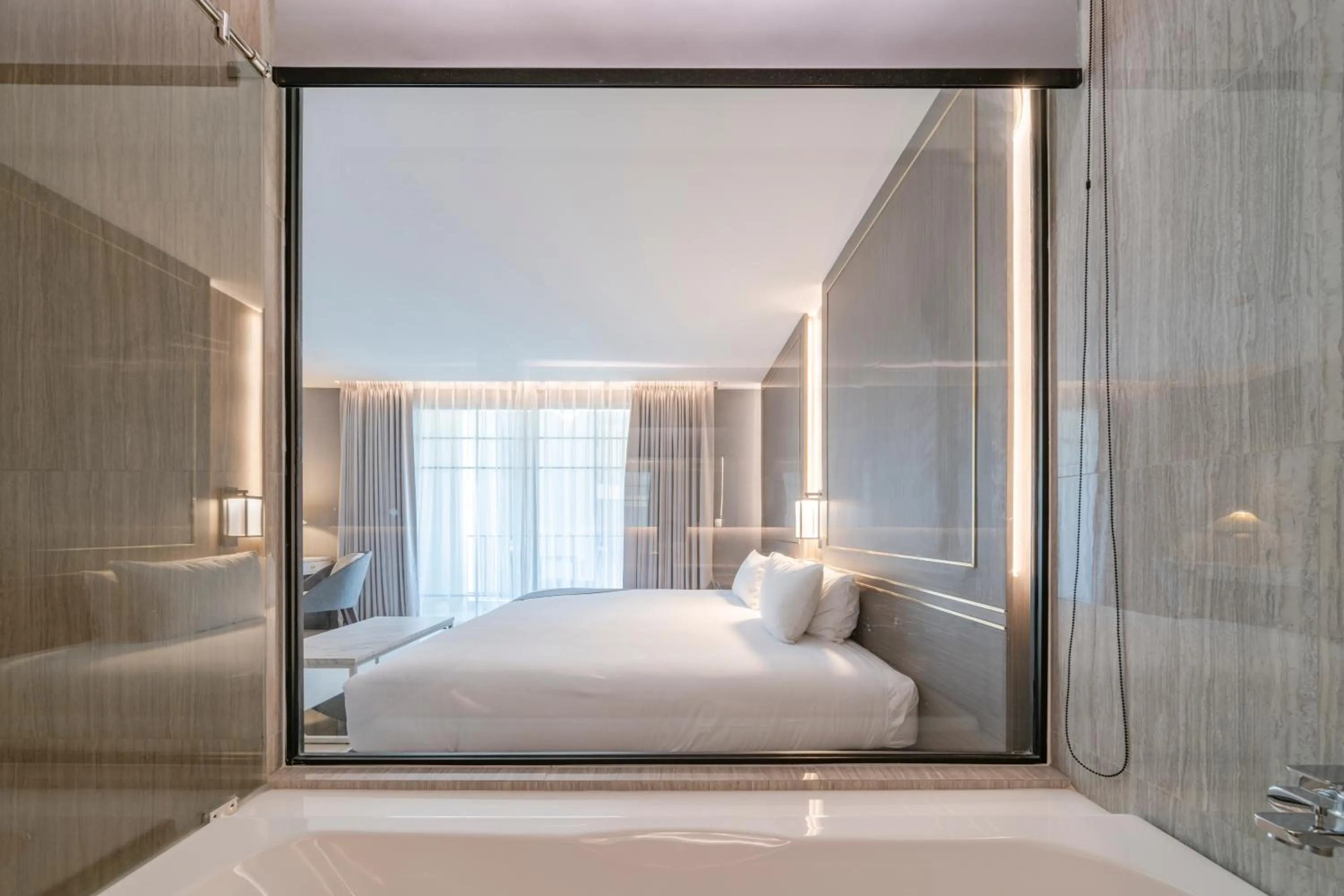 Bed in Mandarin Eastville, Pattaya - SHA Extra Plus