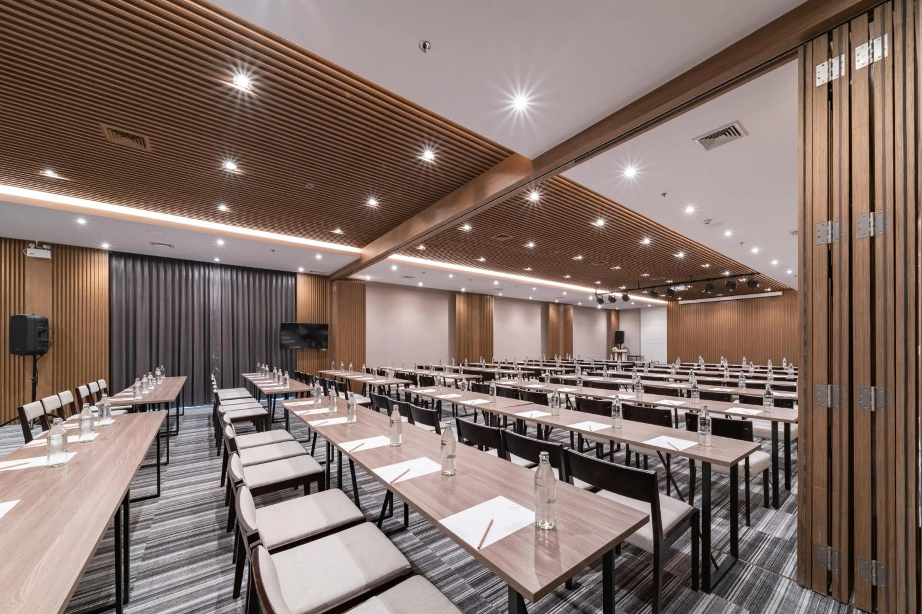 Meeting/conference room in Mandarin Eastville, Pattaya - SHA Extra Plus