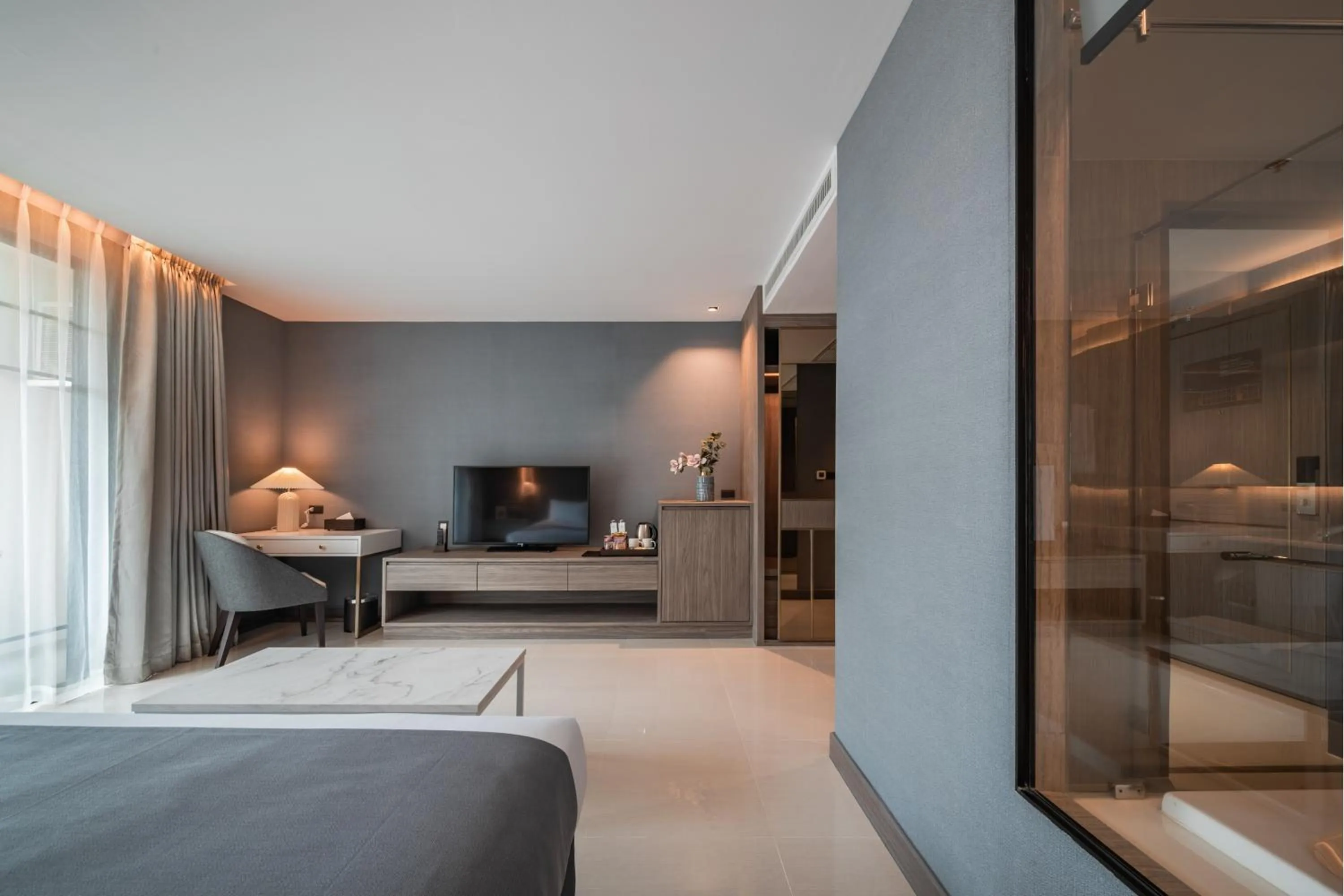 Bedroom, Bed in Mandarin Eastville, Pattaya - SHA Extra Plus