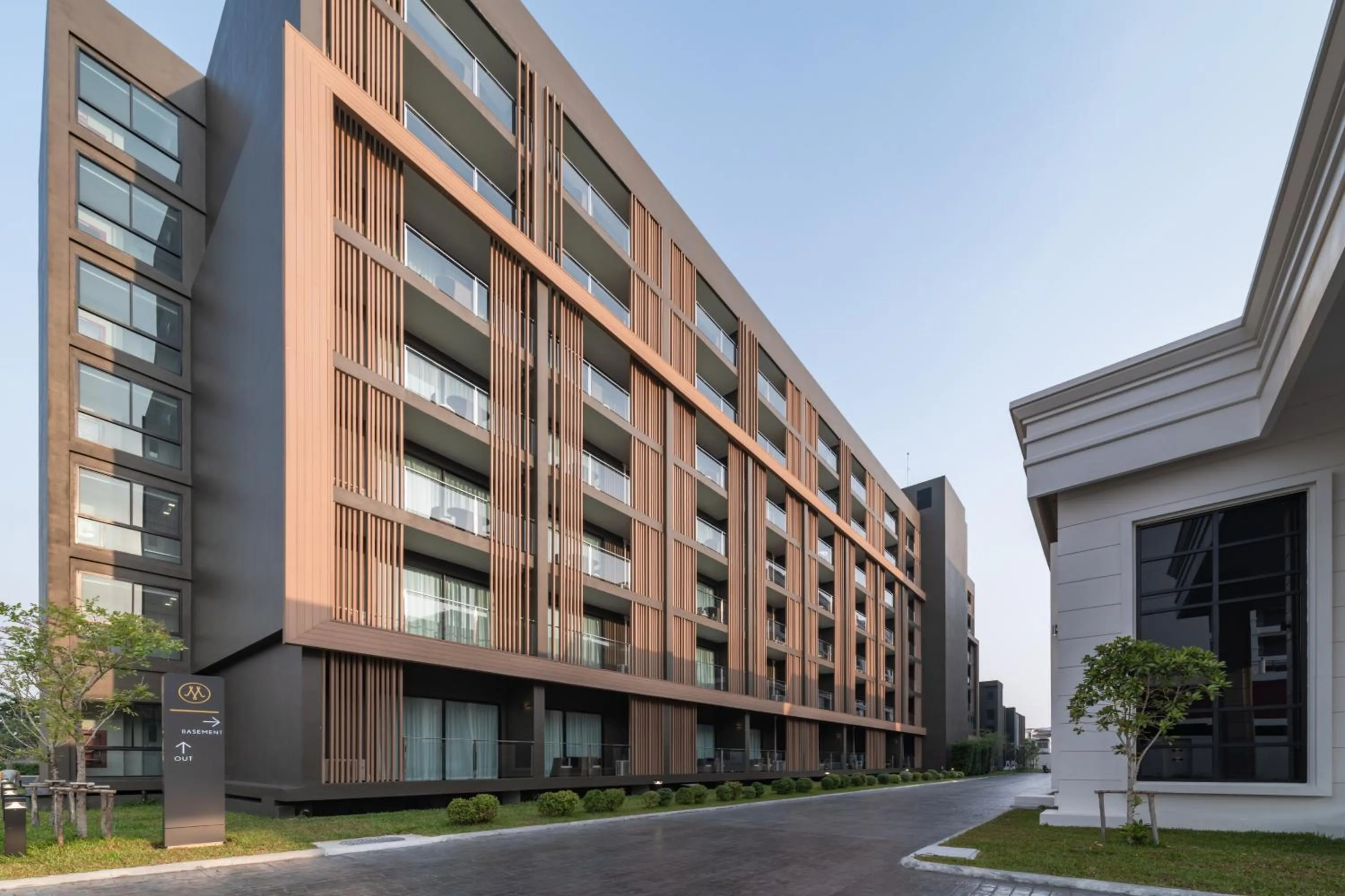 Property building in Mandarin Eastville, Pattaya - SHA Extra Plus