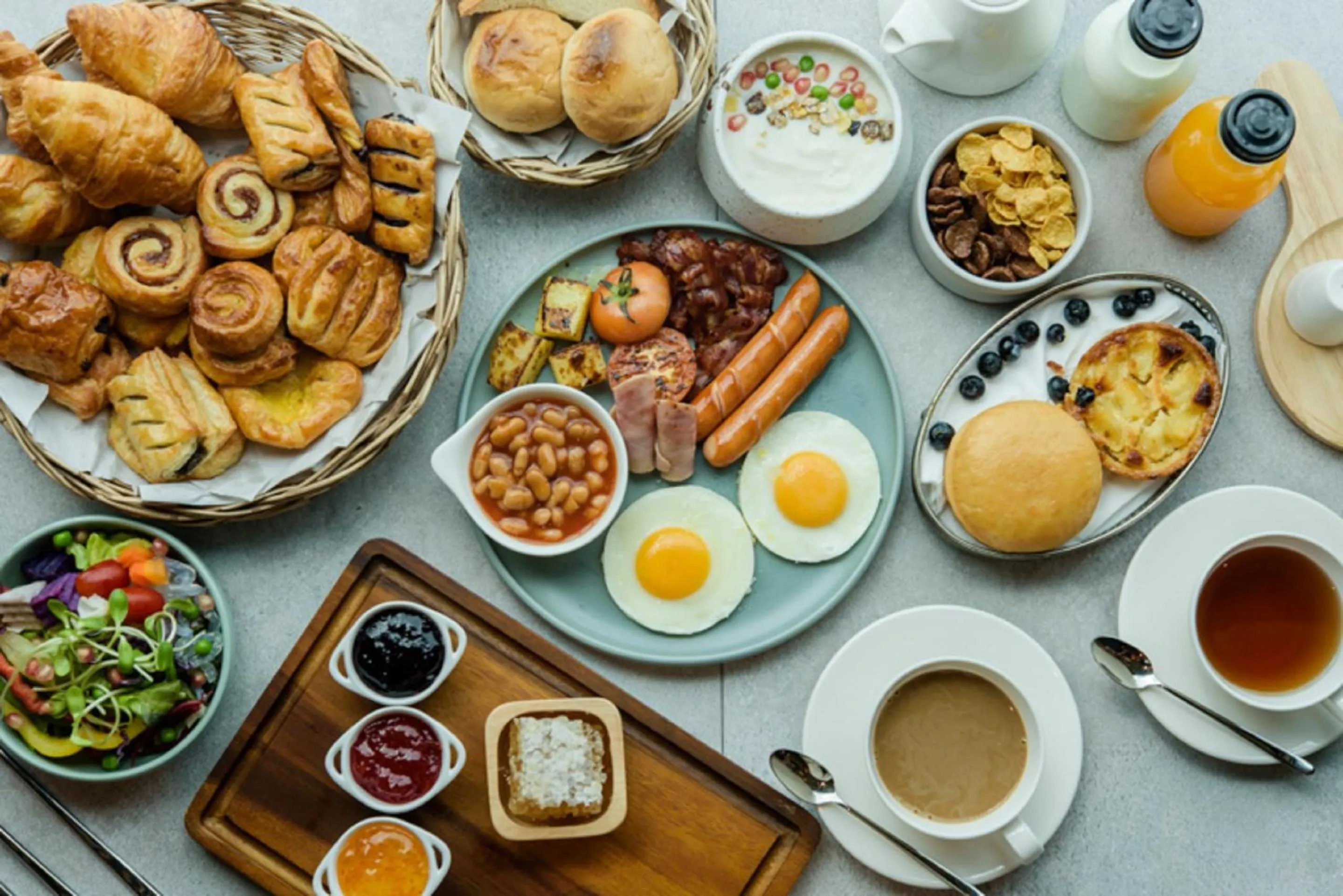 American breakfast in Mandarin Eastville, Pattaya - SHA Extra Plus