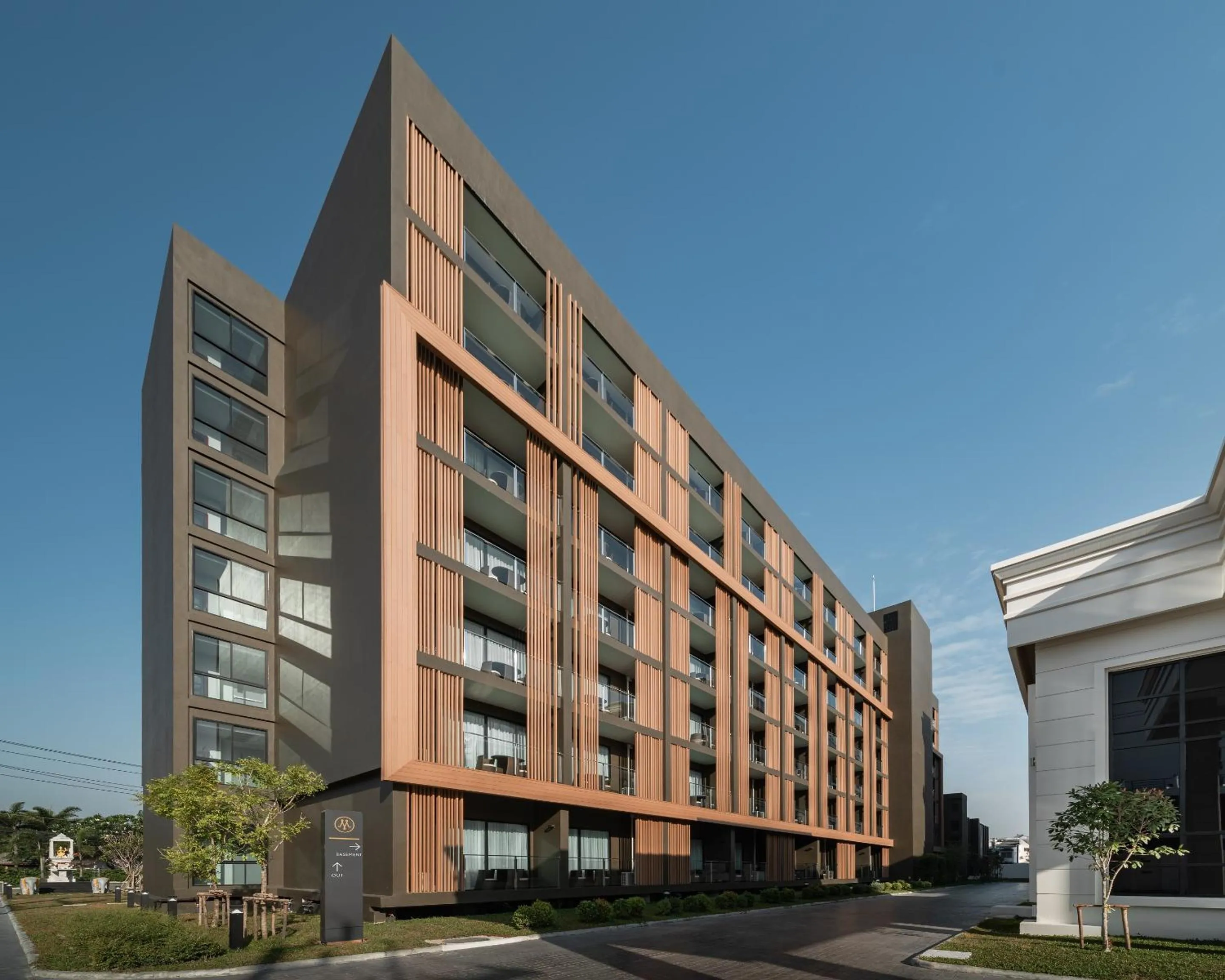 Property building in Mandarin Eastville, Pattaya - SHA Extra Plus