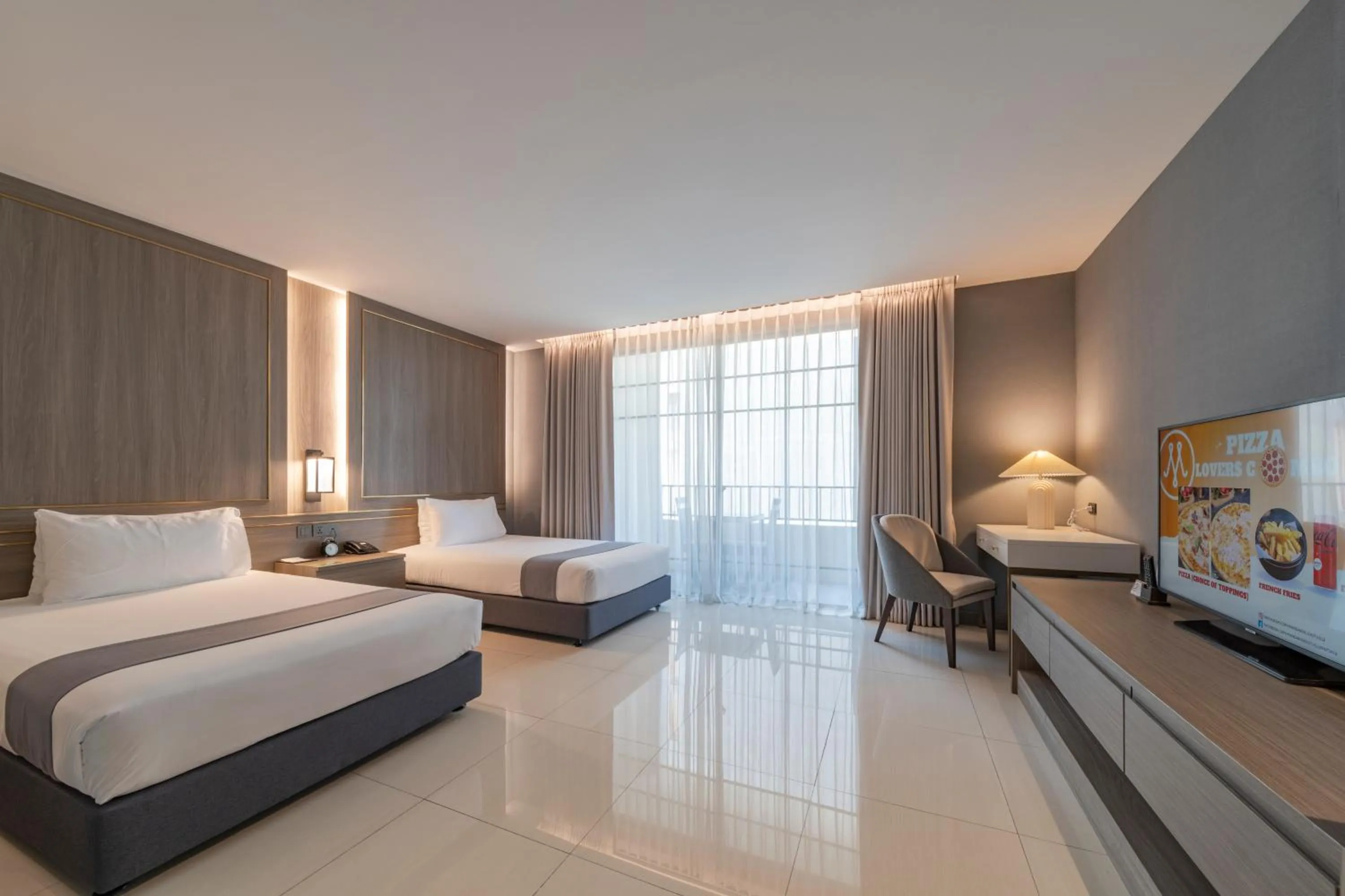 Bed in Mandarin Eastville, Pattaya - SHA Extra Plus