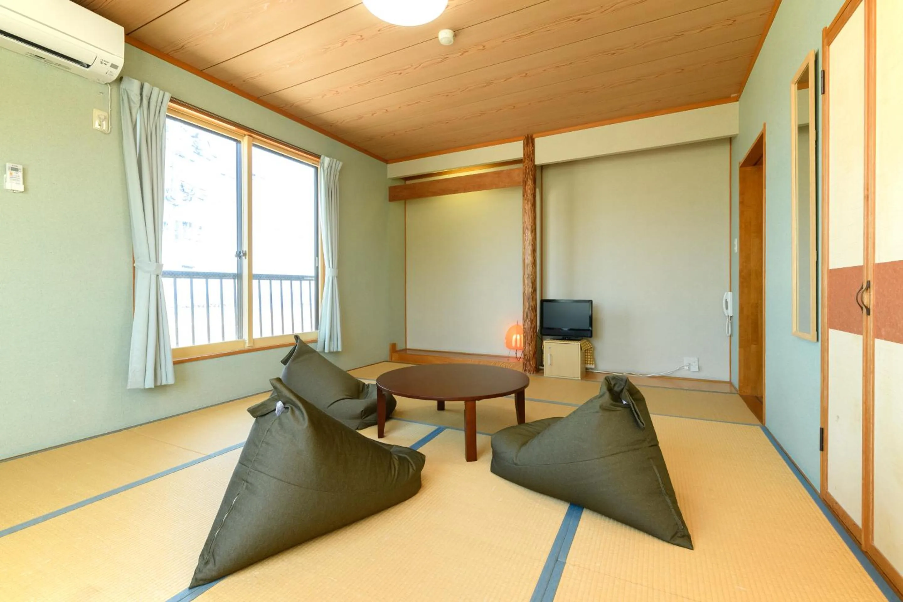 Photo of the whole room in Tabist Odakeya Ryokan Kashiwazaki