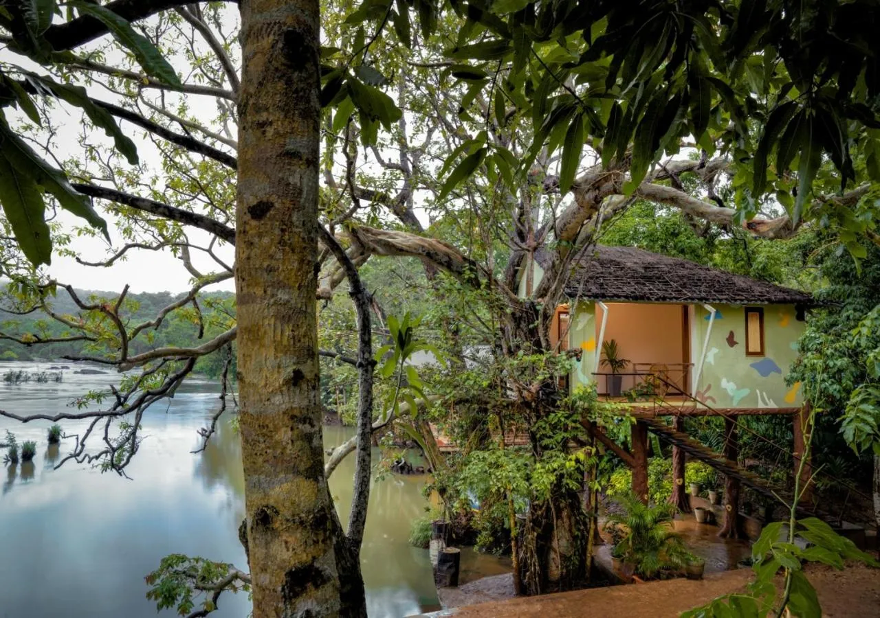 Lake view in Whistling Woodzs Resort