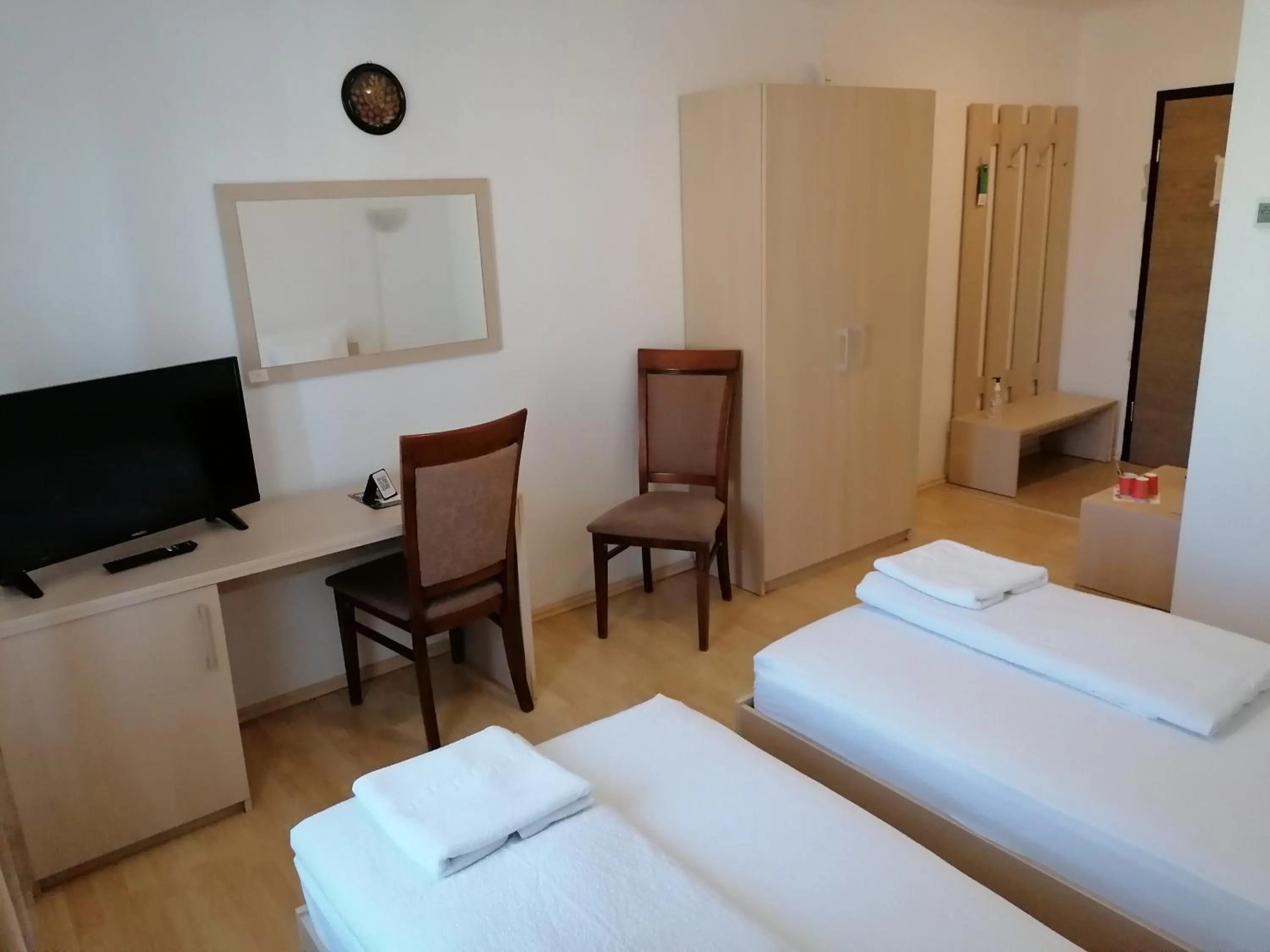 Photo of the whole room, Bed in Casa La Fayette