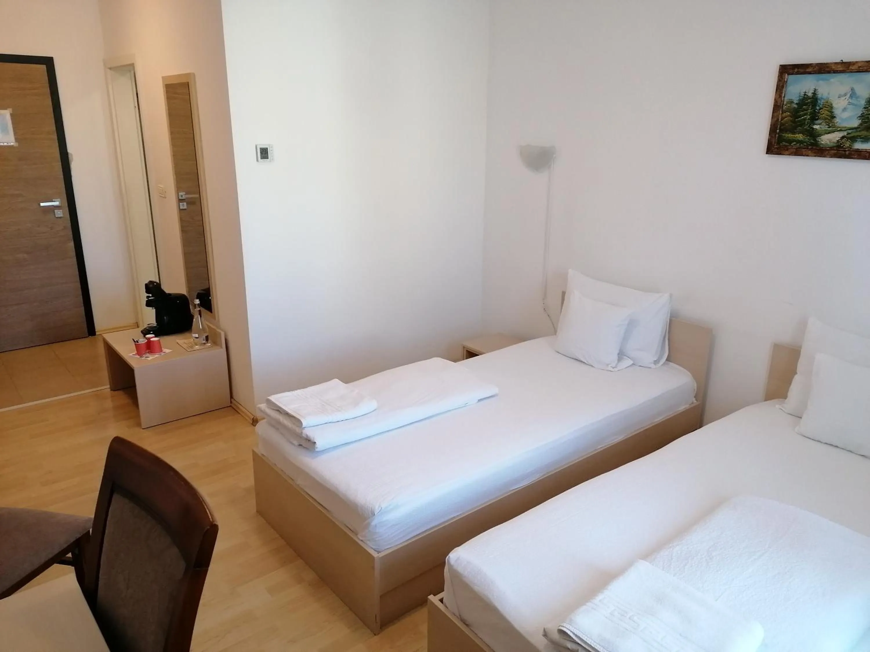 Photo of the whole room, Bed in Casa La Fayette