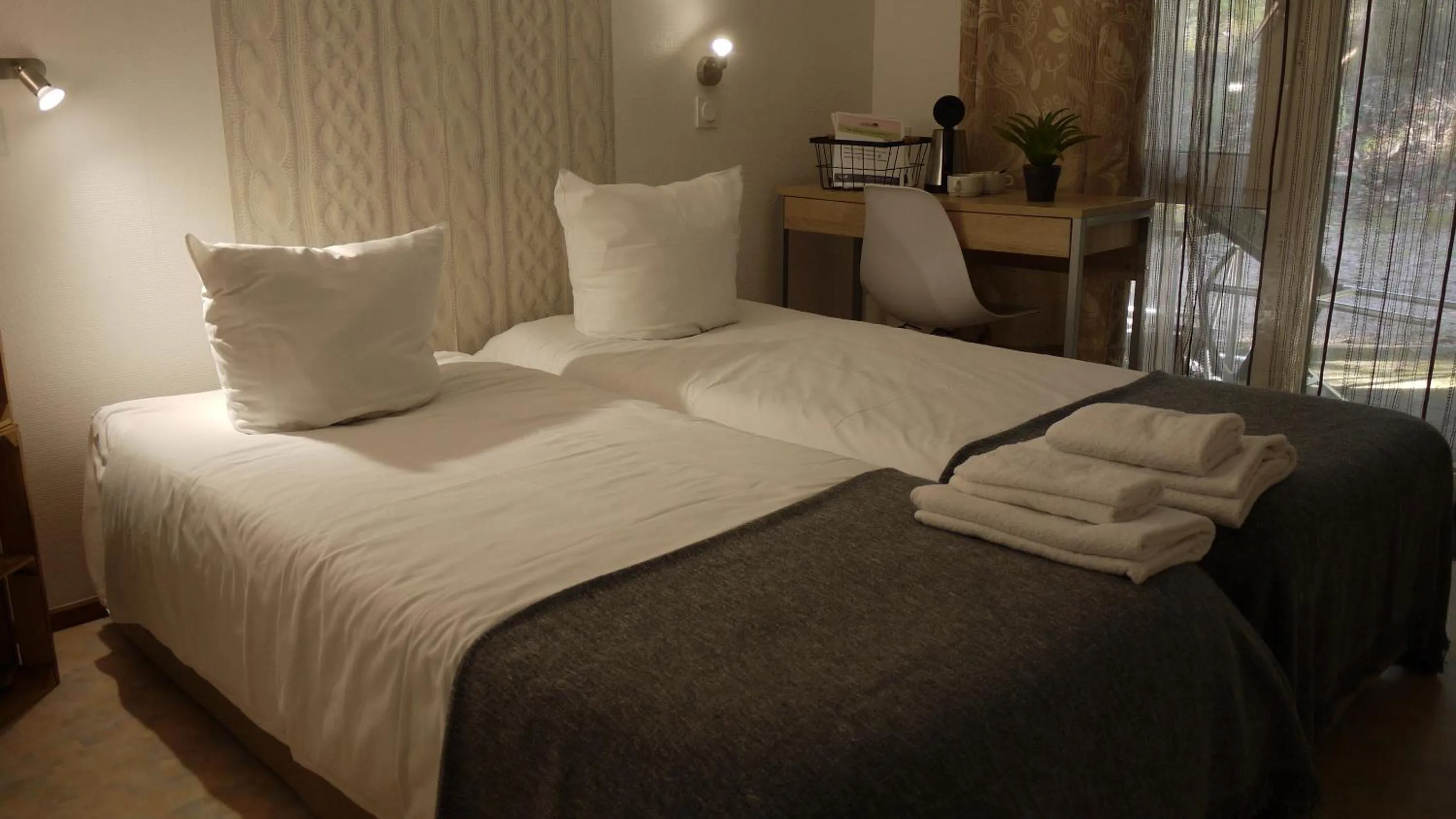 Bed in Du côté de chez Sam