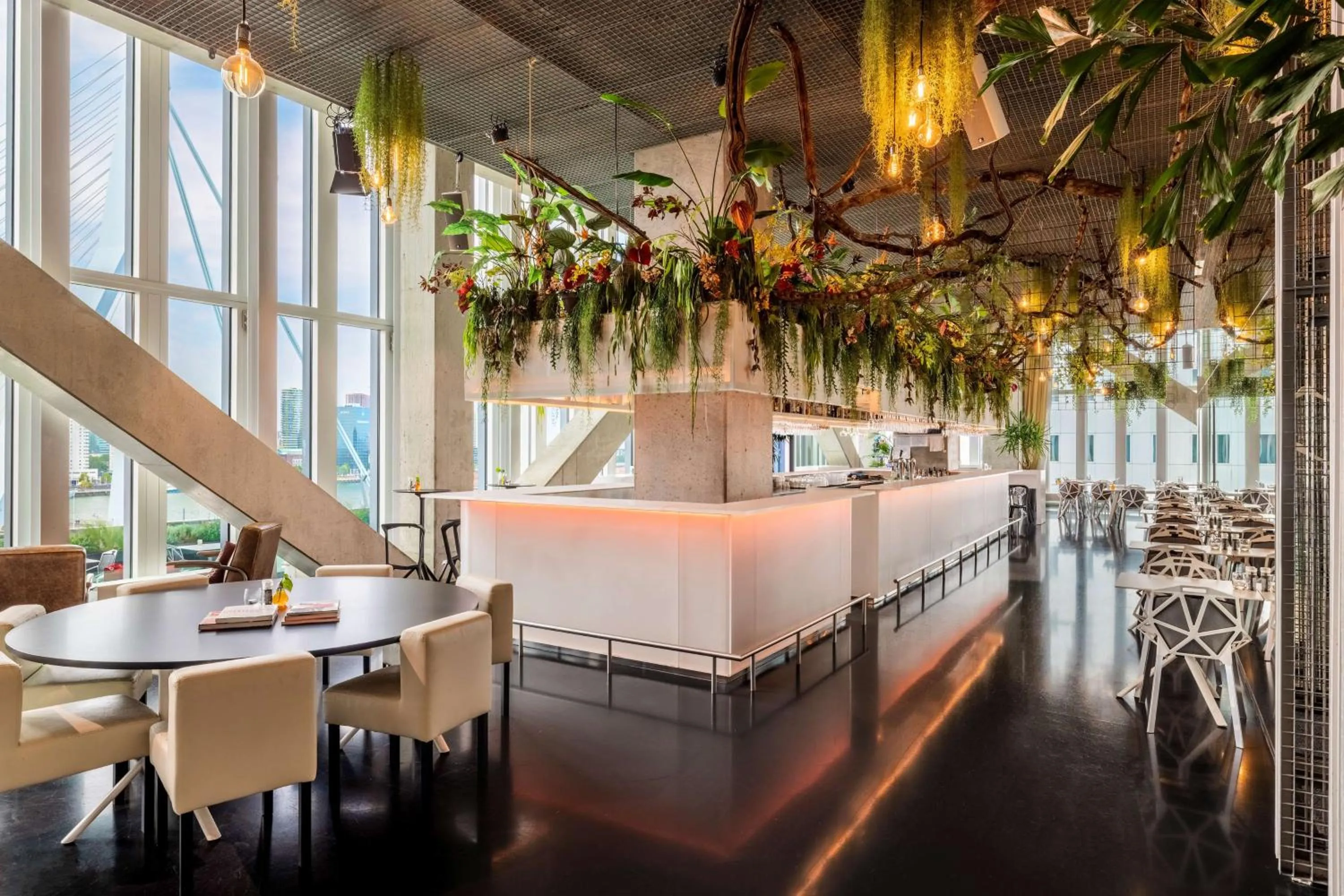 Lounge or bar in nhow Rotterdam