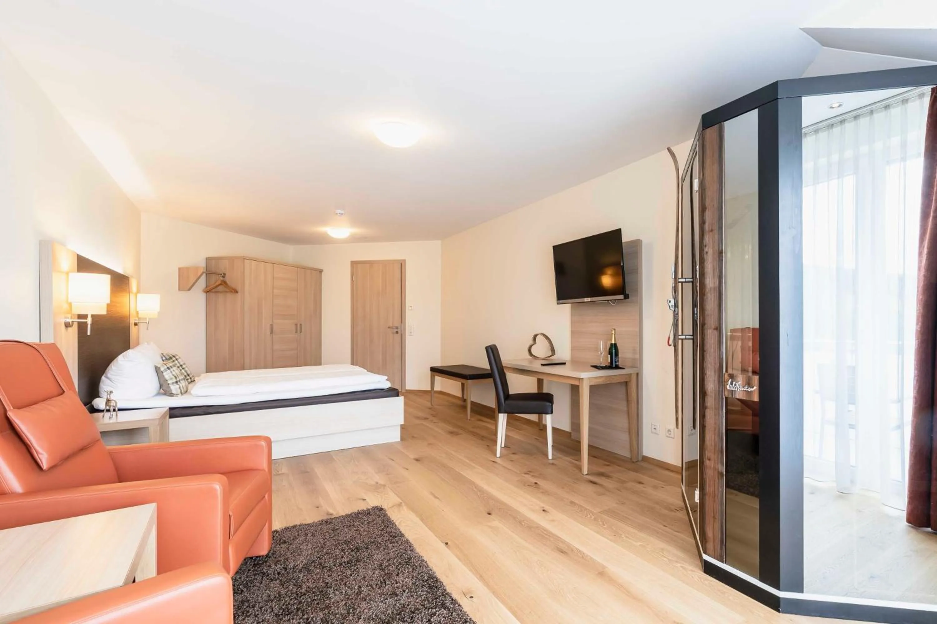 Photo of the whole room, Bed in Hotel Dirsch Wellness & Spa Resort