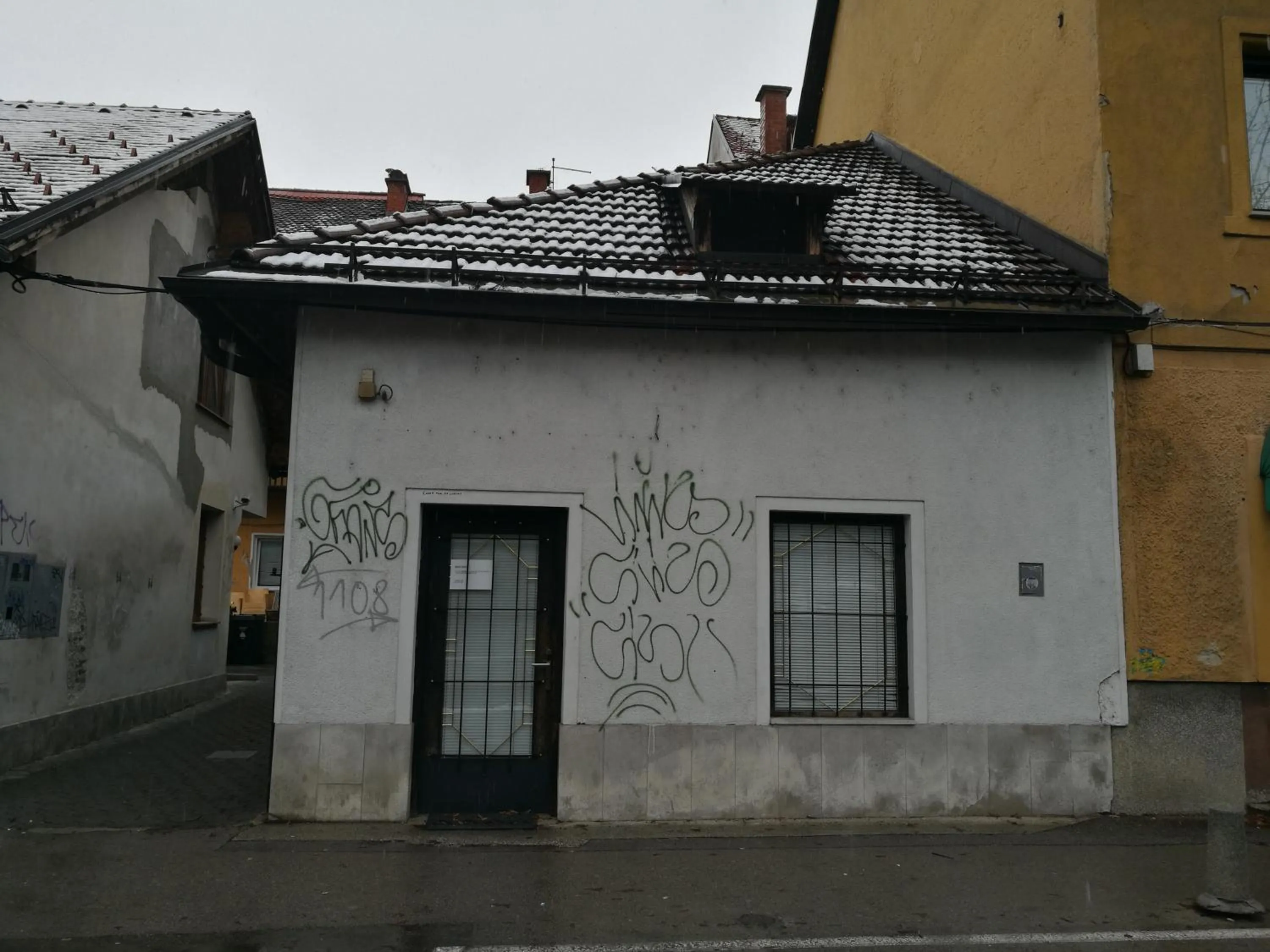 Facade/entrance in Most Hostel