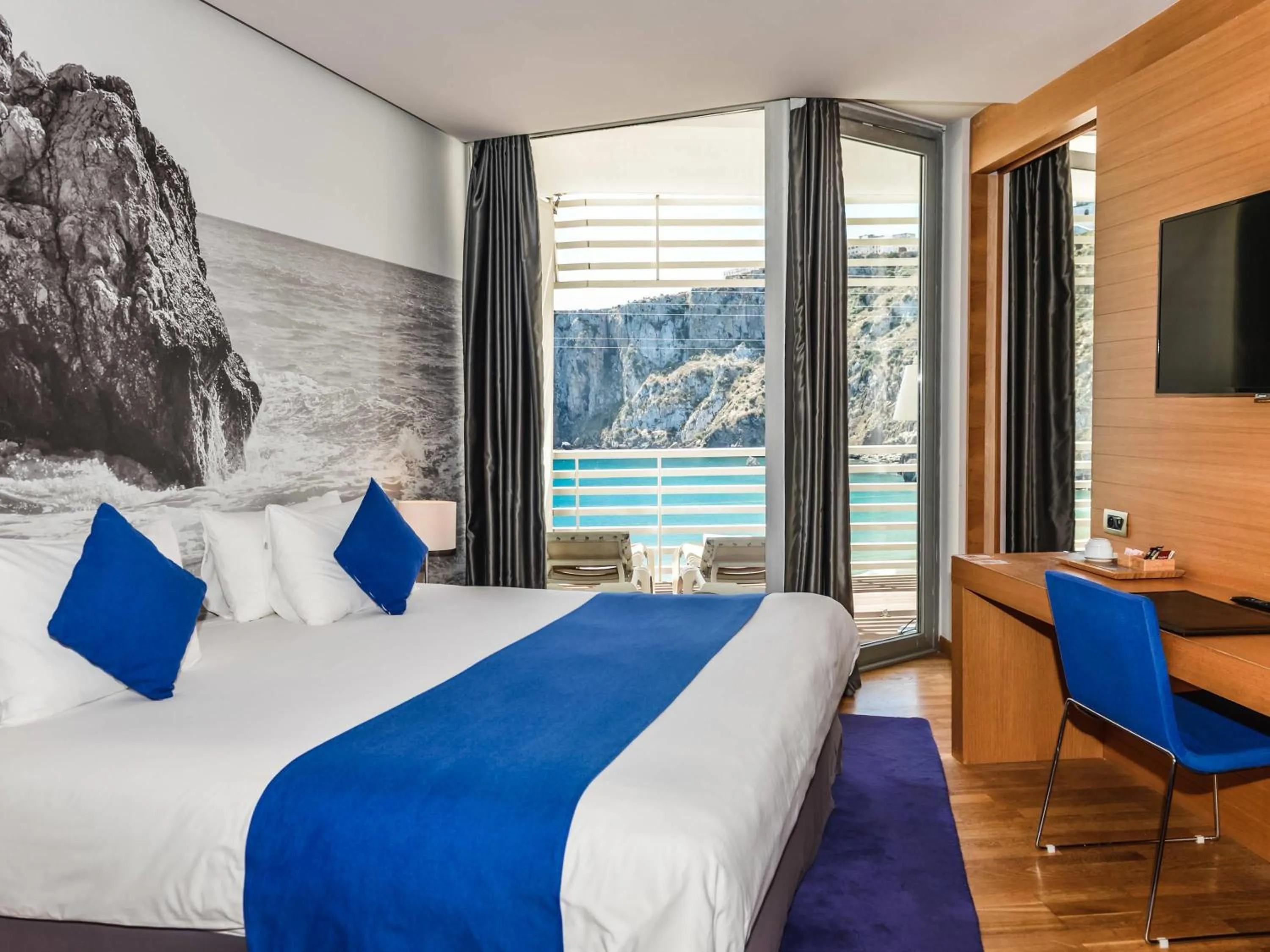 Bedroom, Bed in Mercure Quemado Al-Hoceima Resort