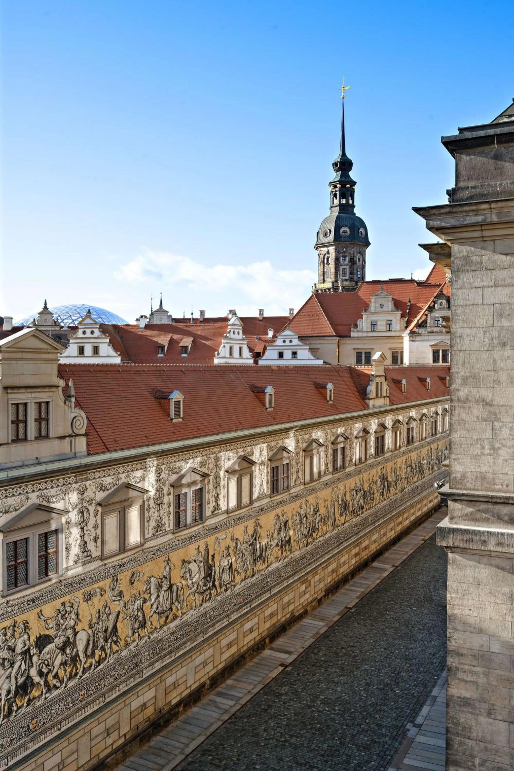 View (from property/room) in Hilton Dresden an der Frauenkirche
