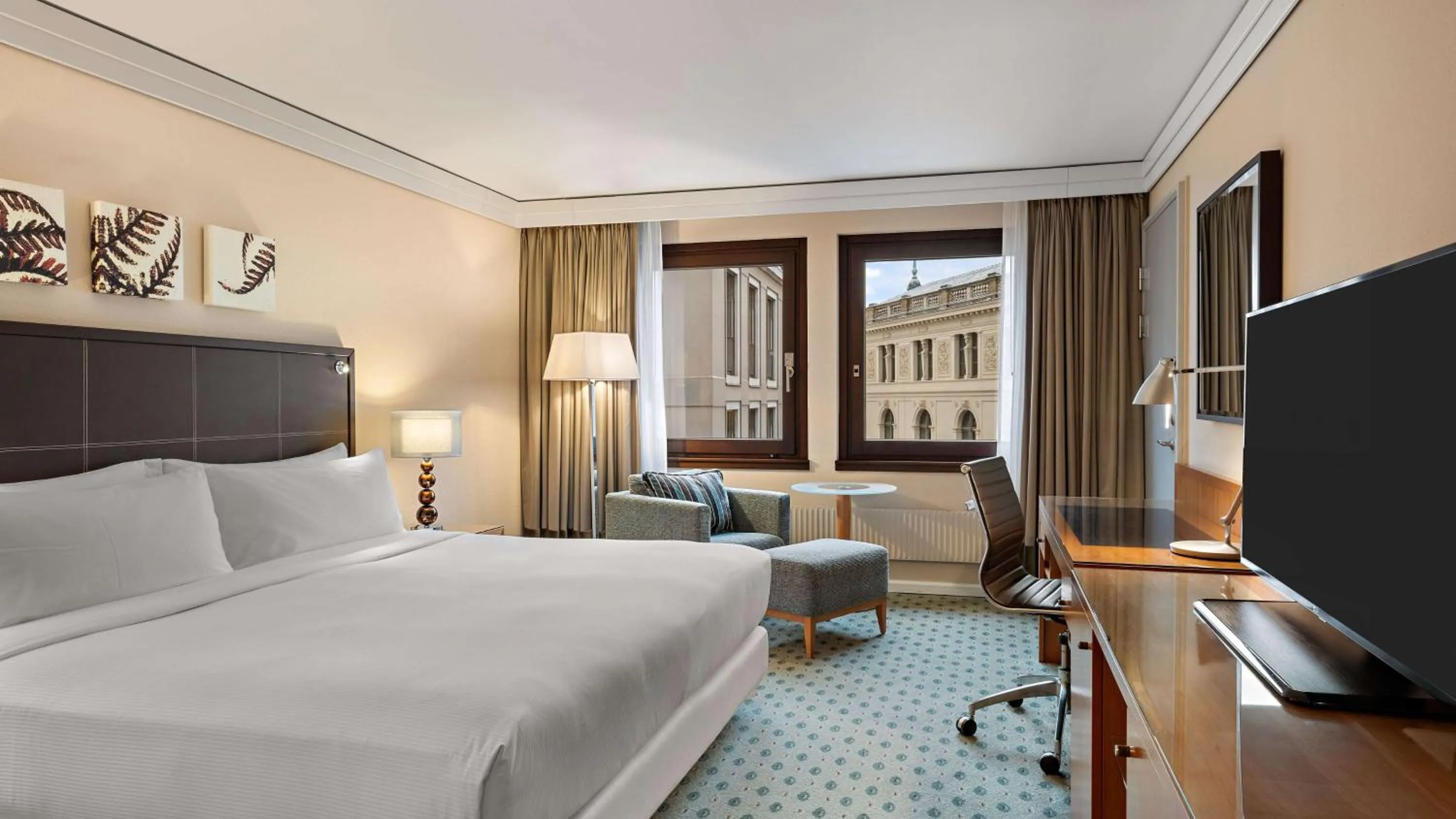 Bed in Hilton Dresden an der Frauenkirche