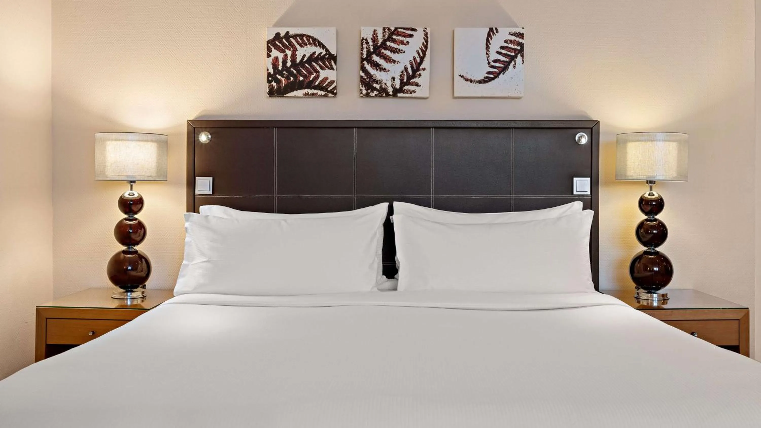 Bed in Hilton Dresden an der Frauenkirche