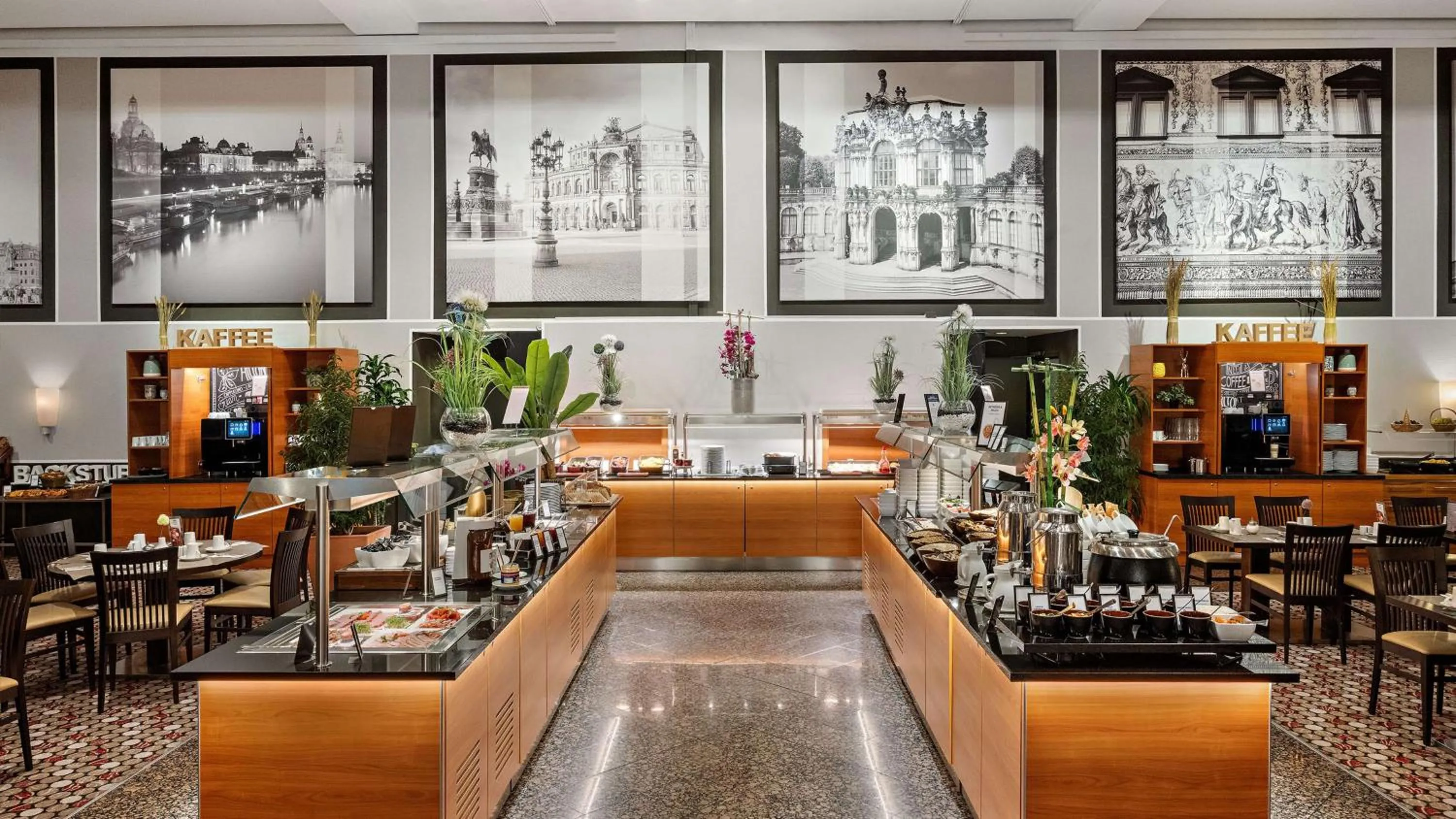 Breakfast in Hilton Dresden an der Frauenkirche