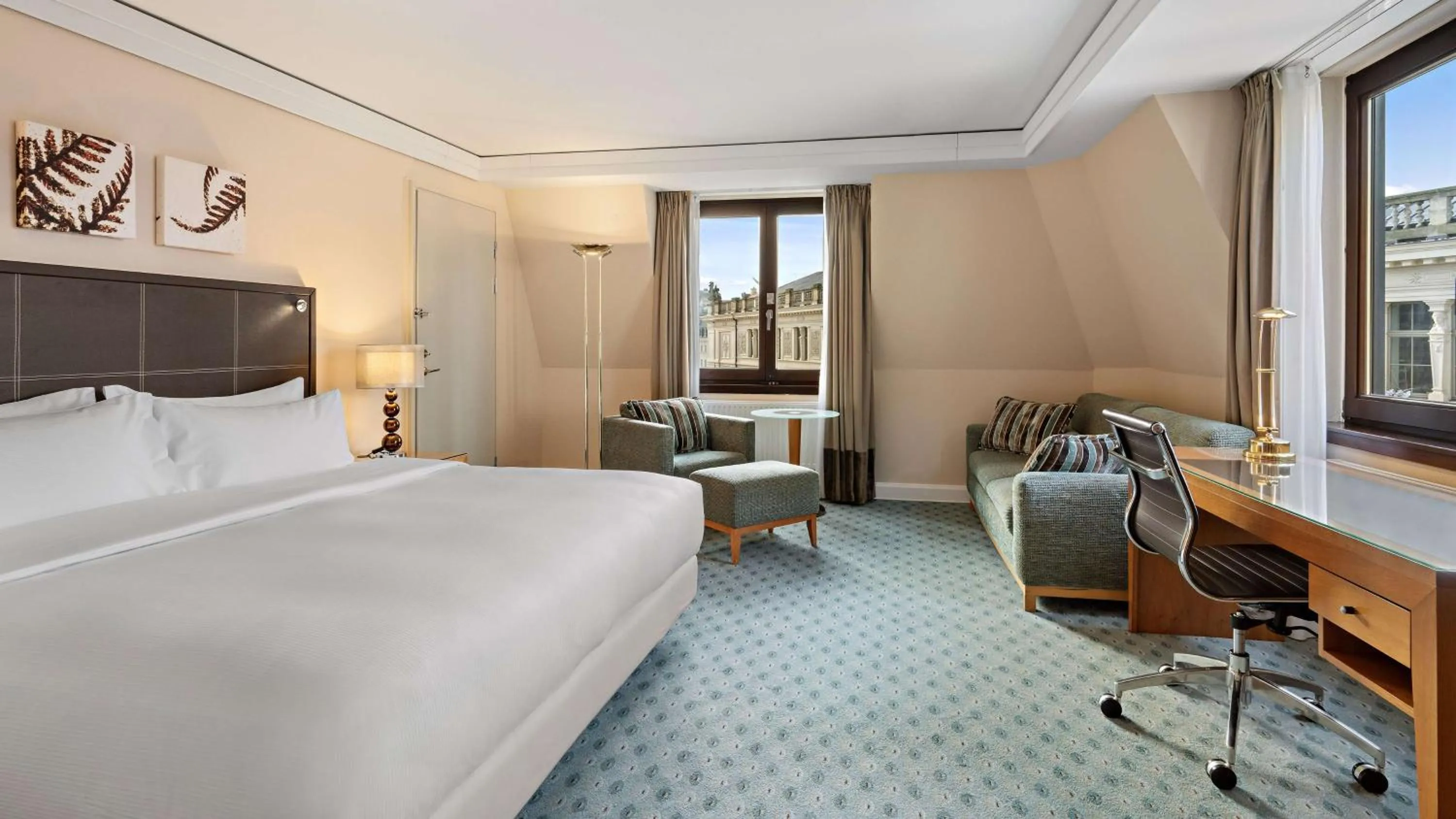 Bed in Hilton Dresden an der Frauenkirche