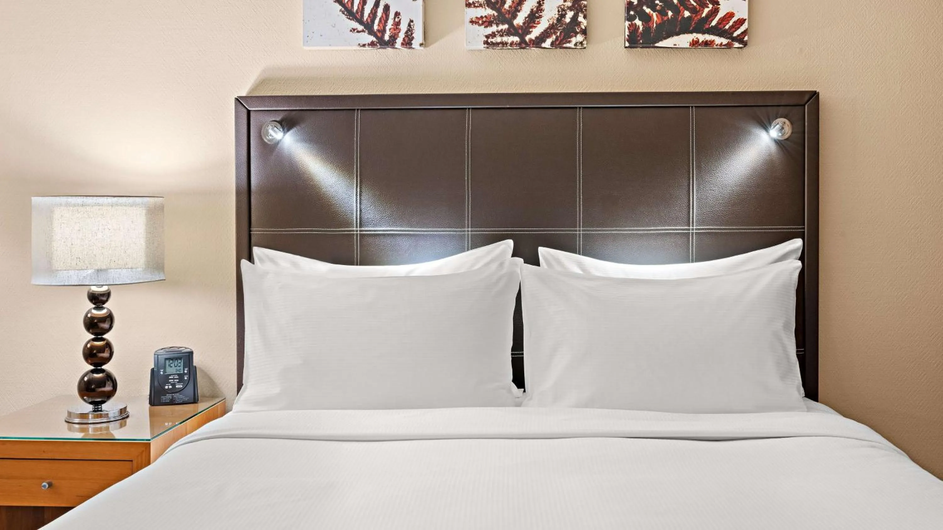 Bed in Hilton Dresden an der Frauenkirche