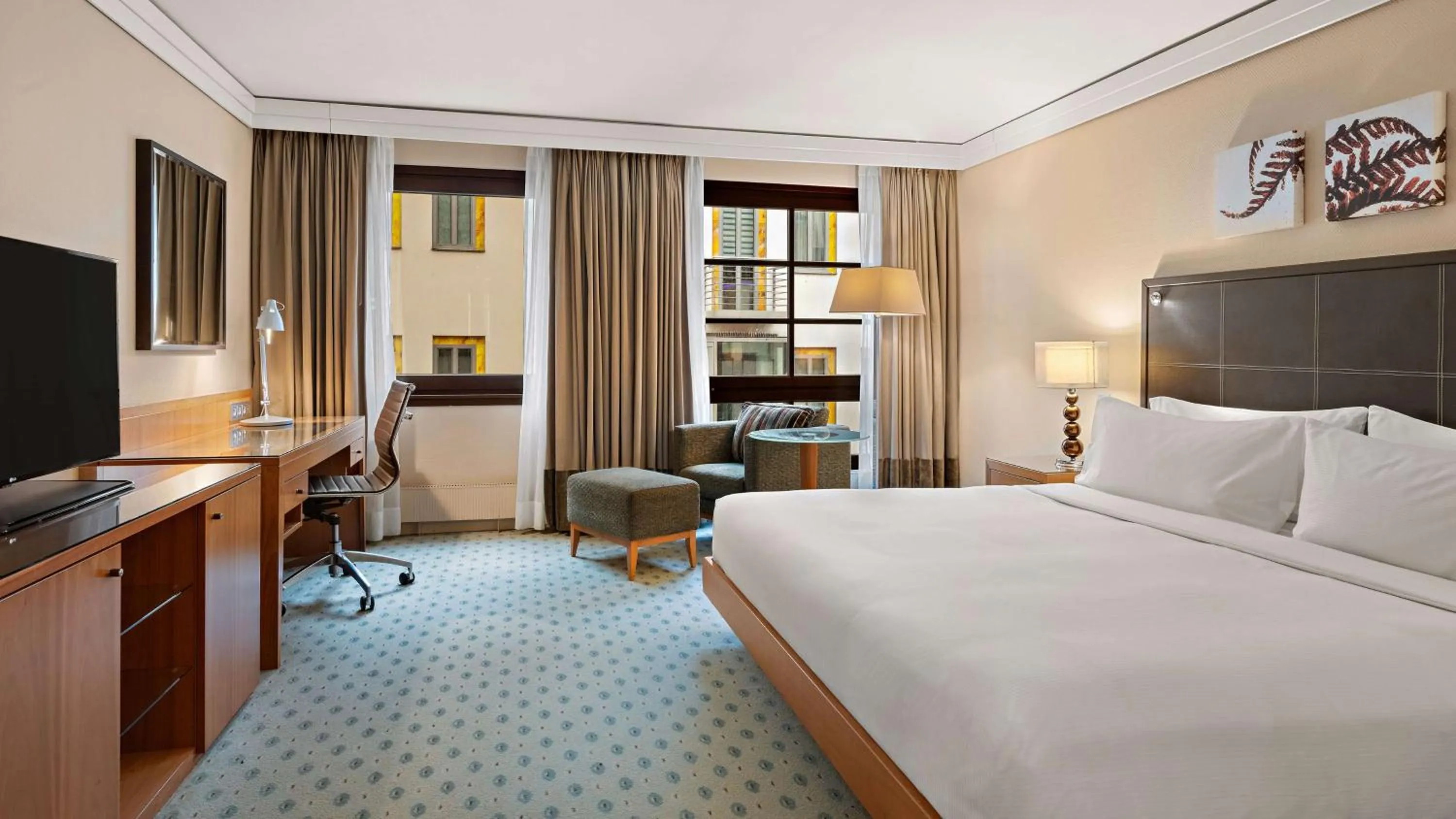 Bed in Hilton Dresden an der Frauenkirche