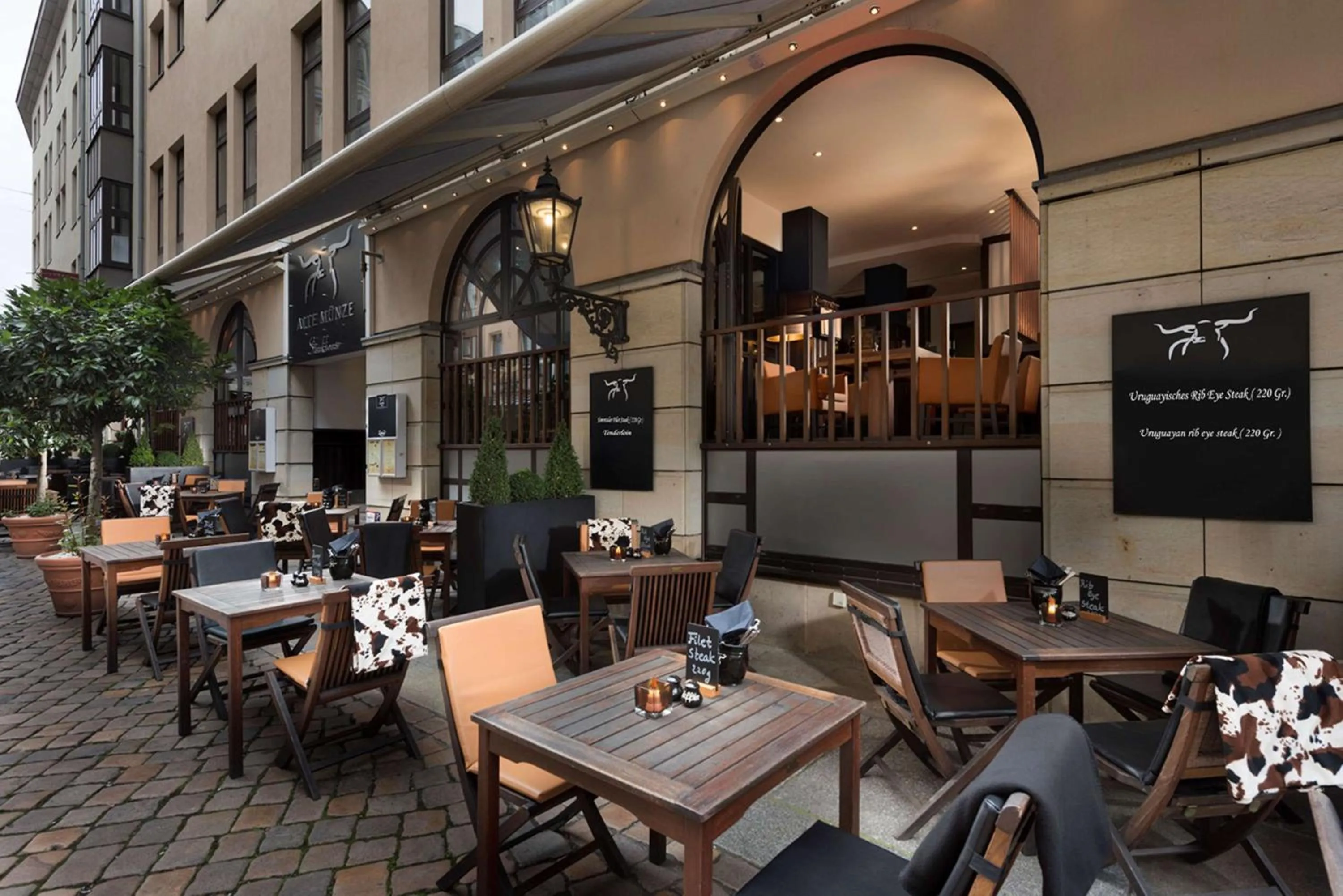 Restaurant/places to eat in Hilton Dresden an der Frauenkirche