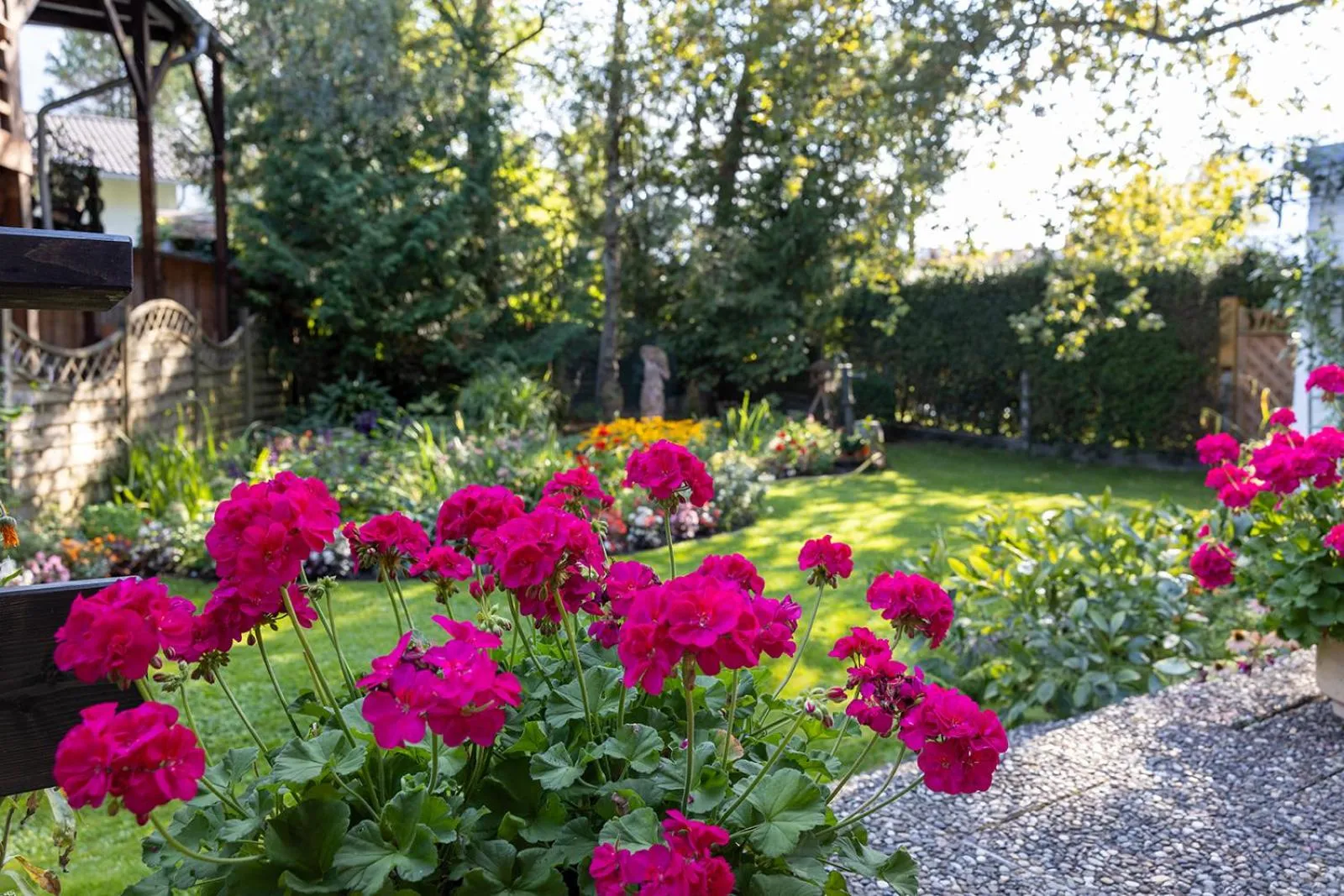 Garden in Hotel Alpenhof