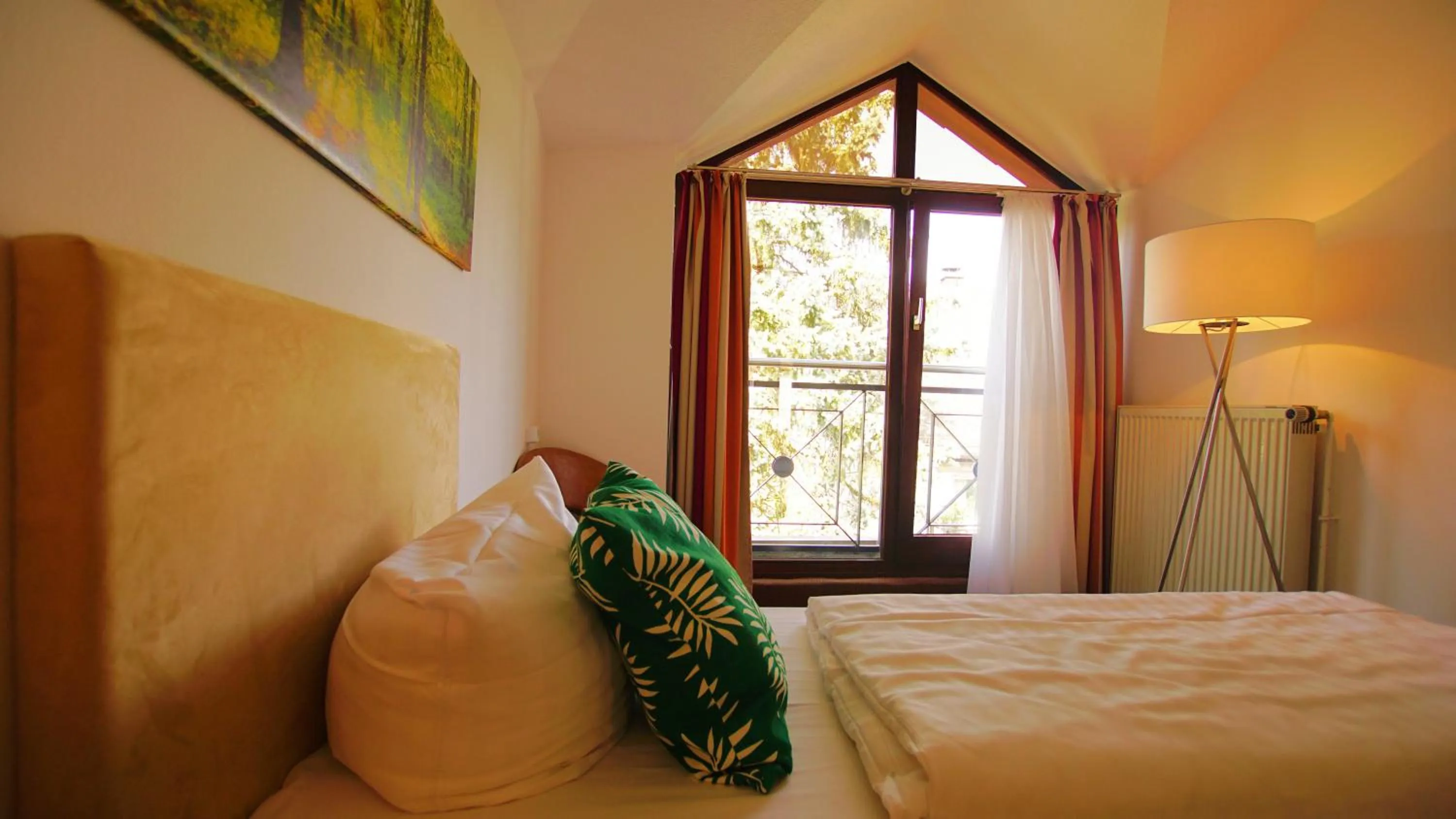 Photo of the whole room, Bed in Hotel Tannenhof Haiger