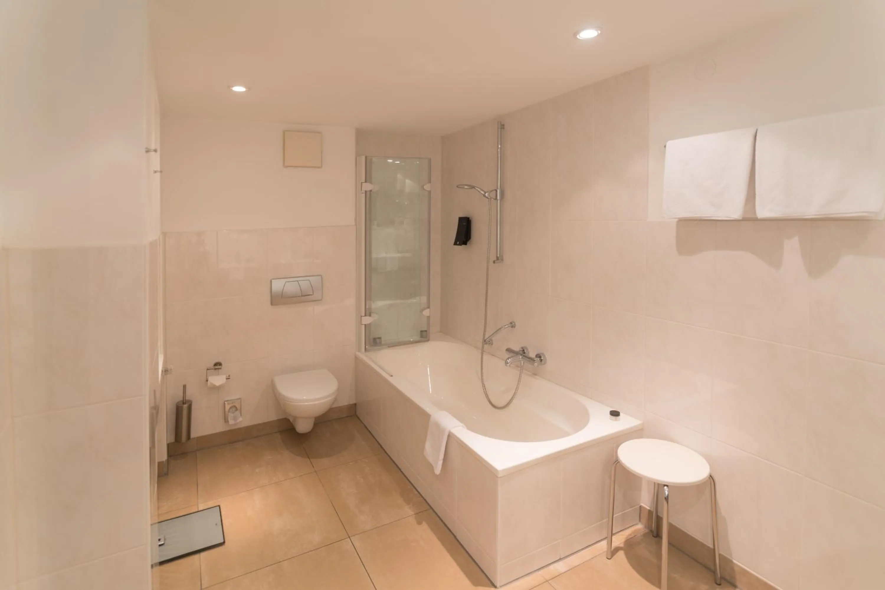 Bathroom in Hotel Etol - Superior